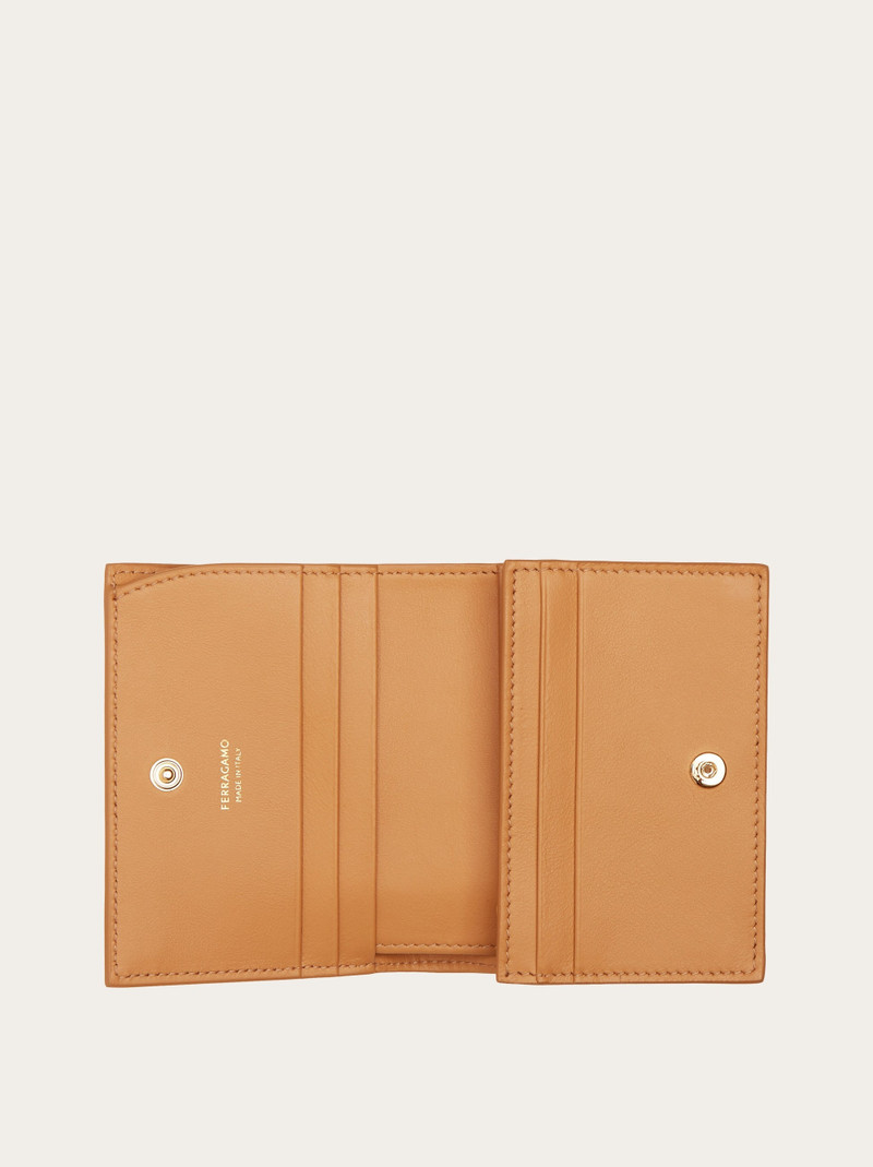 FERRAGAMO Gancini compact wallet outlook