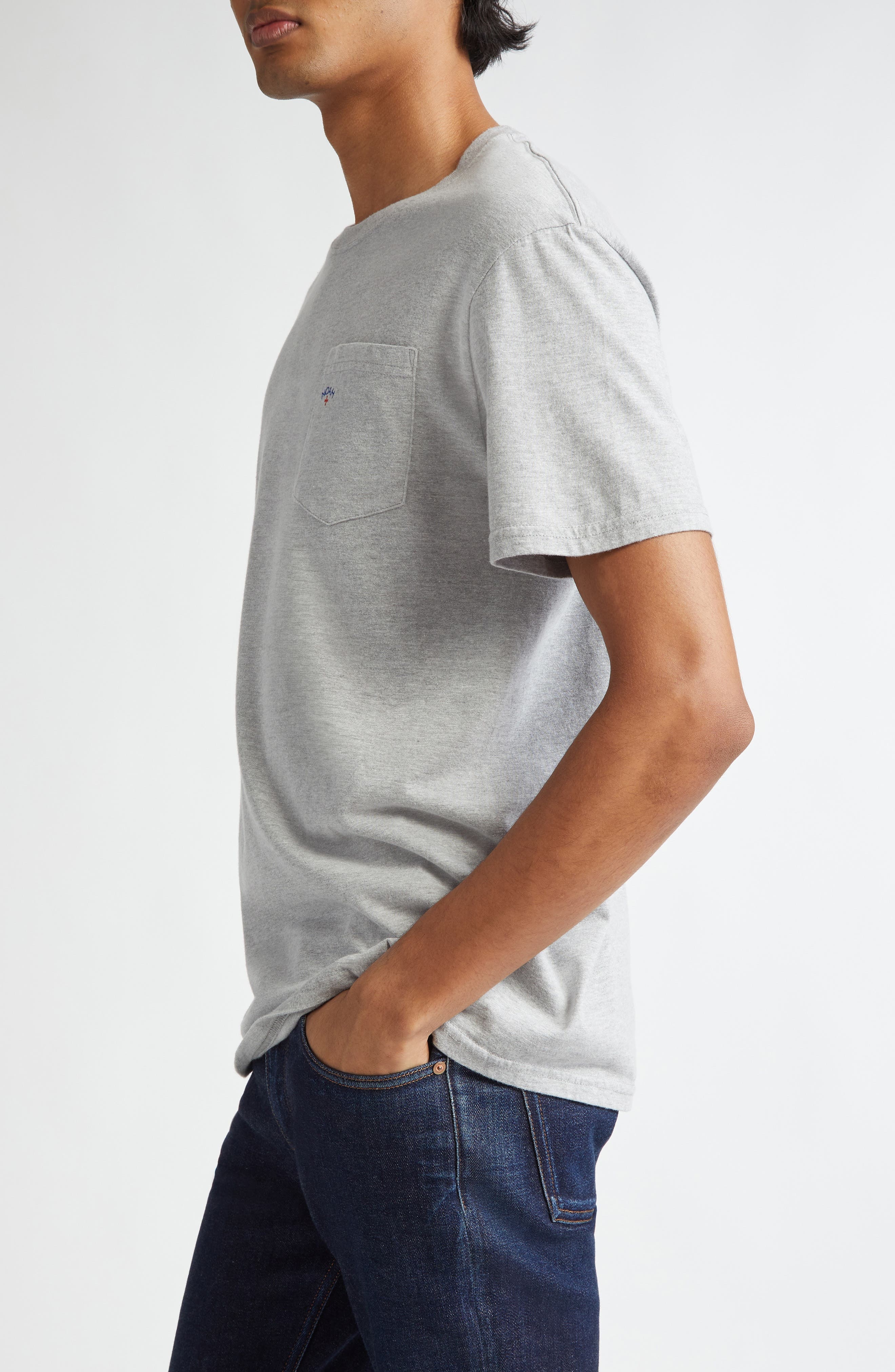 Noah Core Logo Cotton Pocket T-Shirt in Heather Grey at Nordstrom - 3
