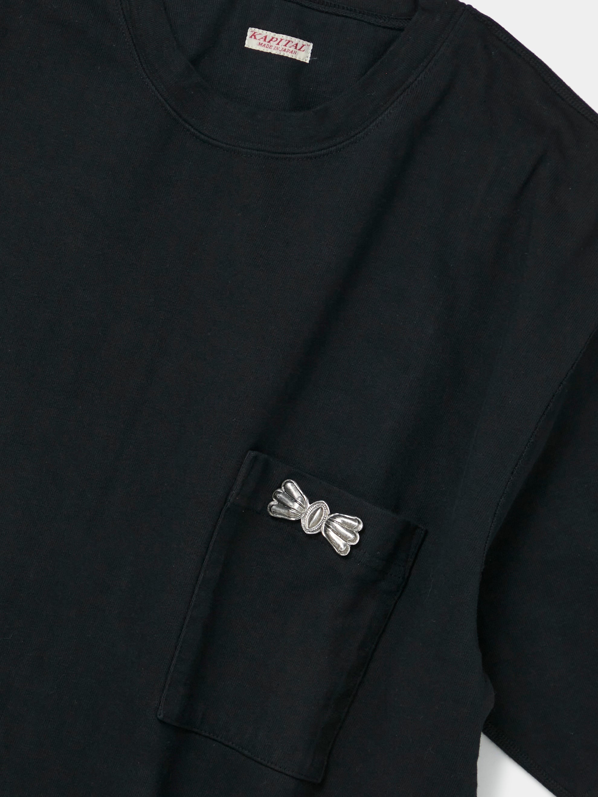 BUTTERFLY POCKET CONCHO TEE (BLACK) - 2