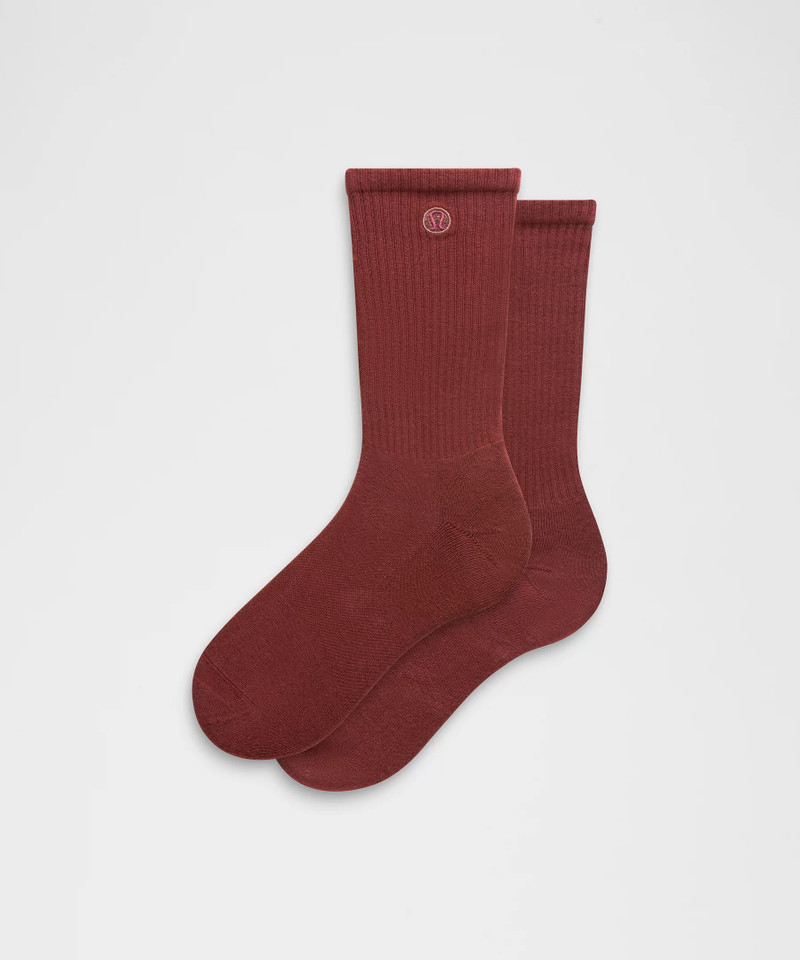 Unisex Daily Essential Crew Socks 1