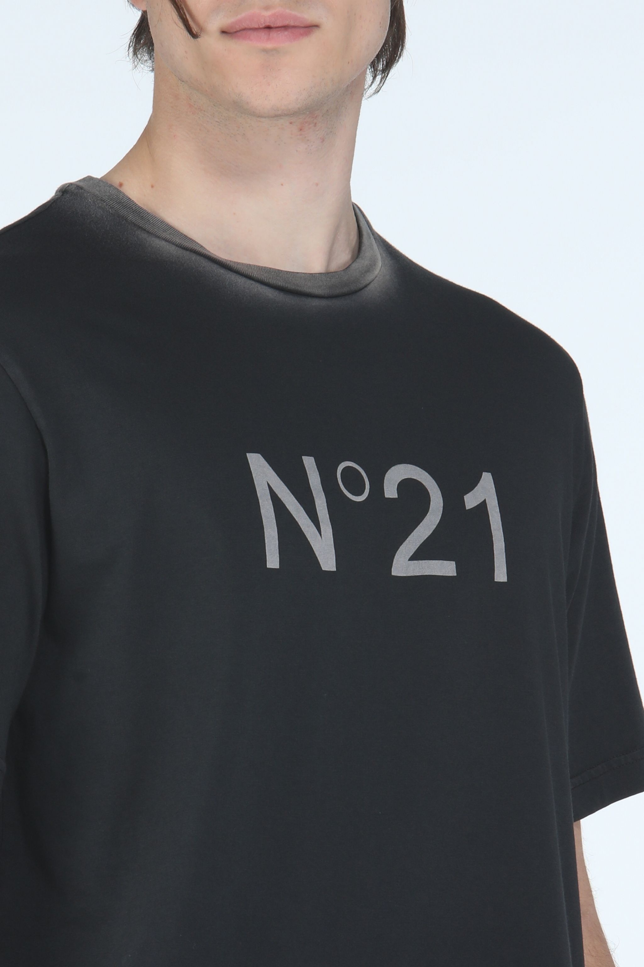 LOGO-PRINT ACID-WASH T-SHIRT - 5