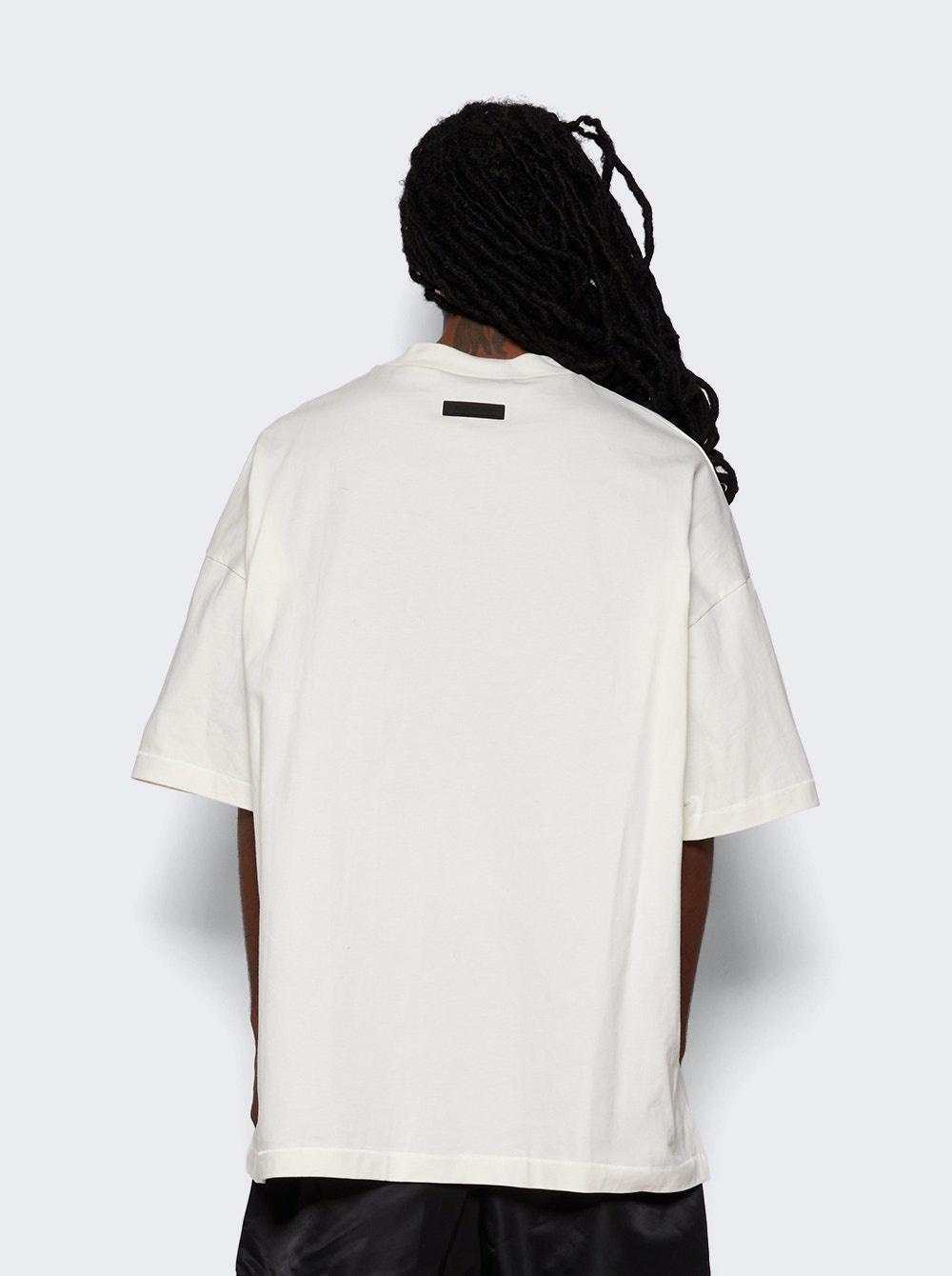 Essentials Tee Cloud Dancer - 5