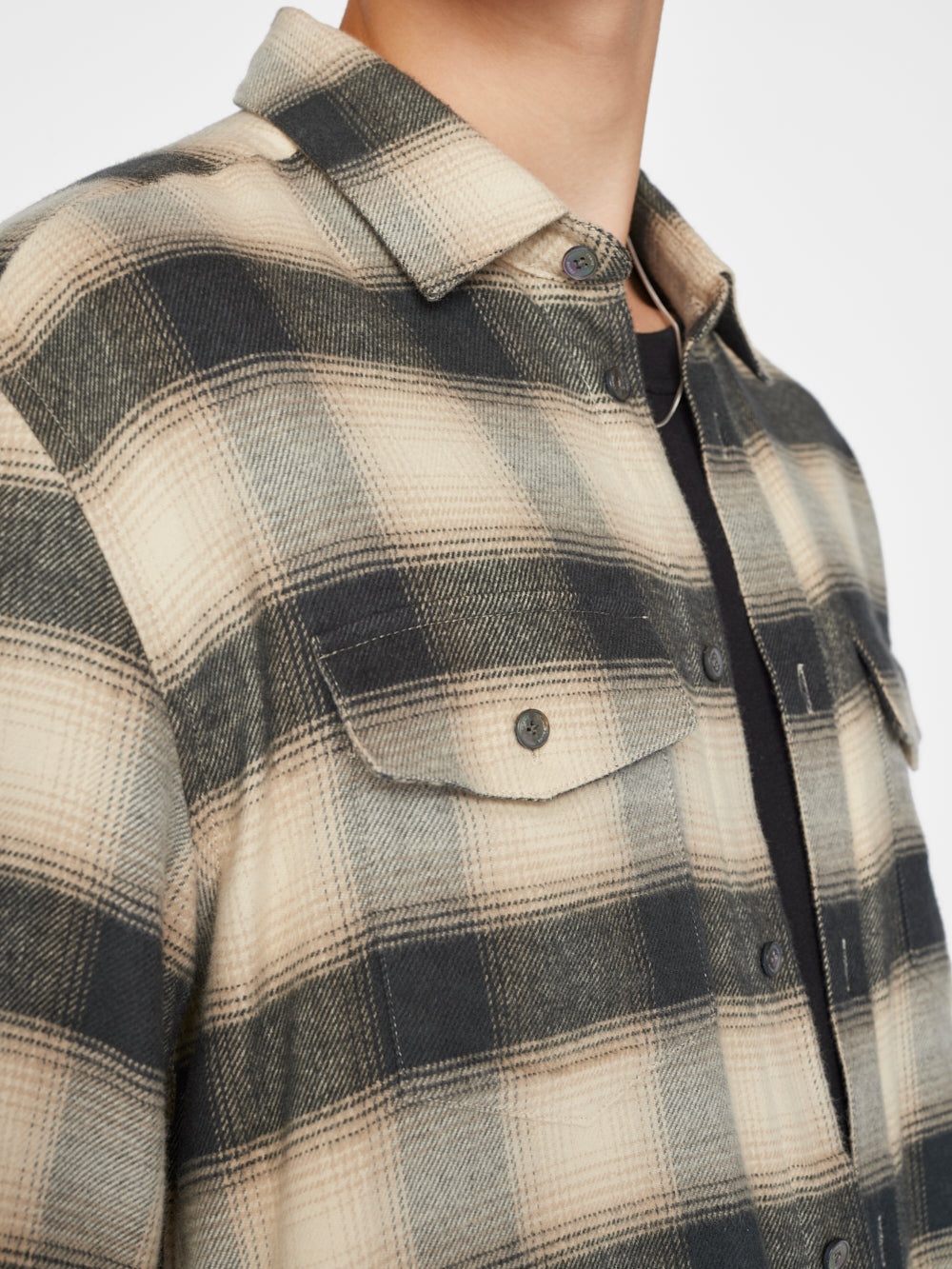Plaid Flannel Shirt in Noir / Light Beige - 4
