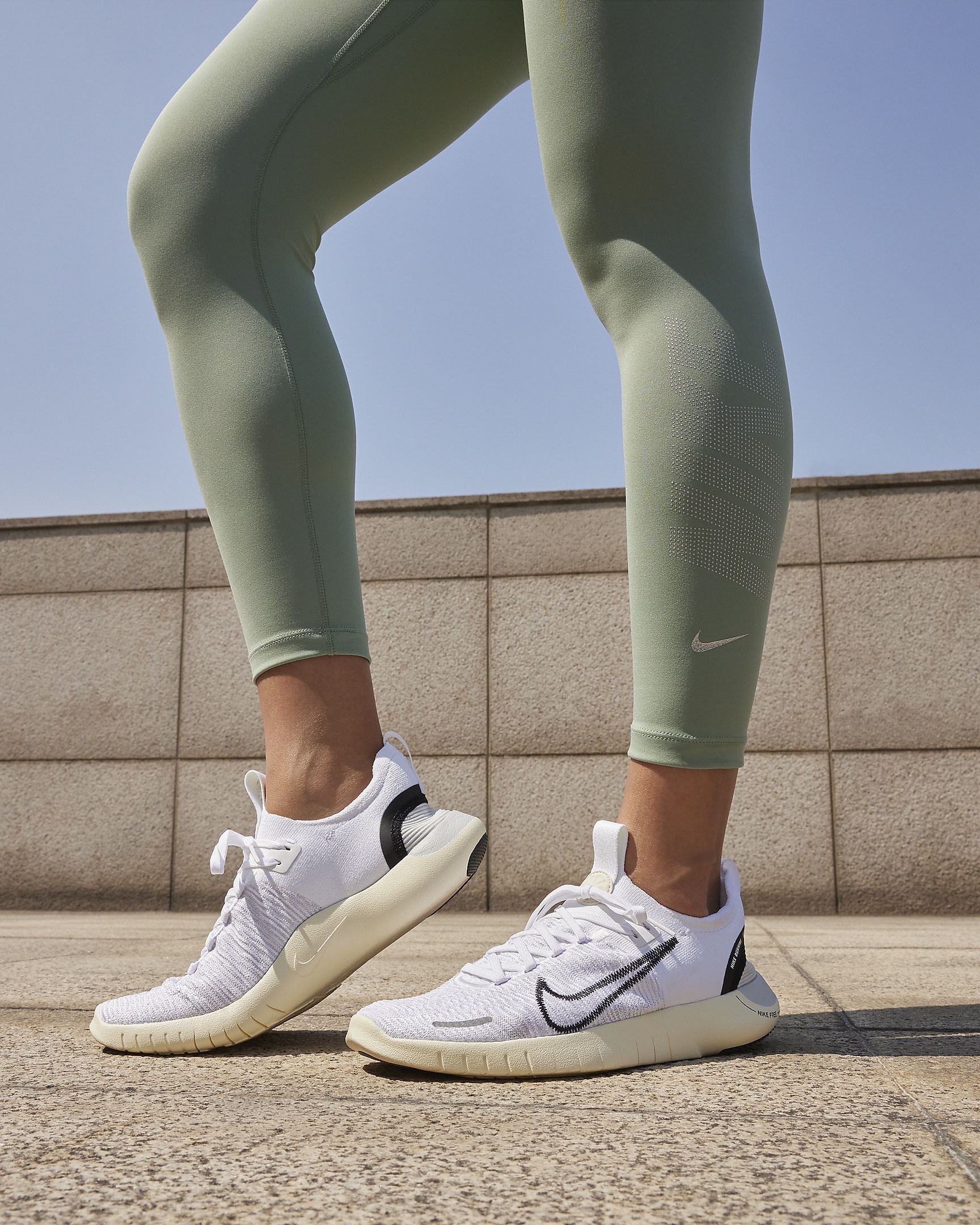 Sneakers Nike Free Women Grey Nike Free RN NN Women's Road Running