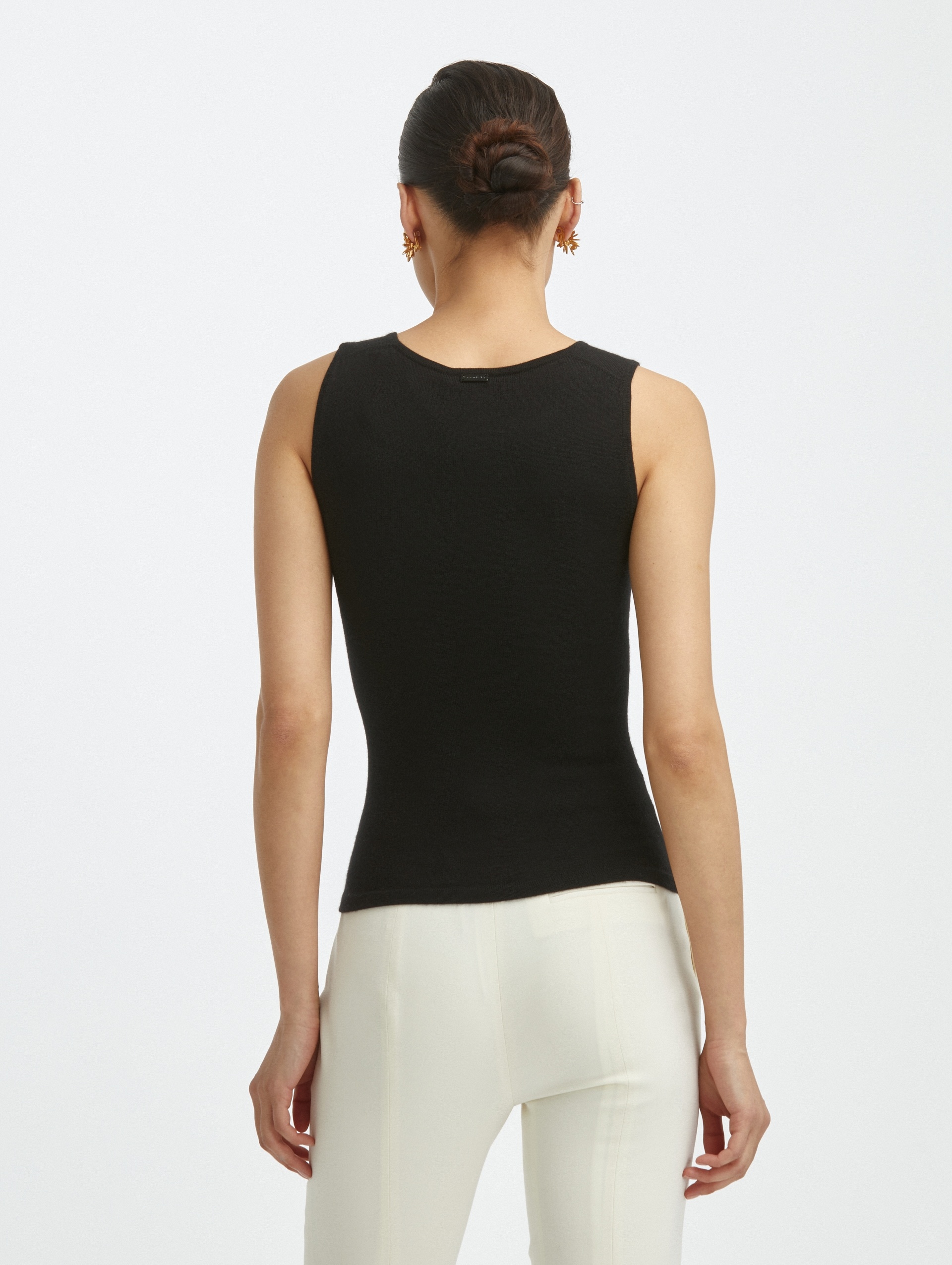 CASHMERE SILK JEWEL NECK TANK - 3