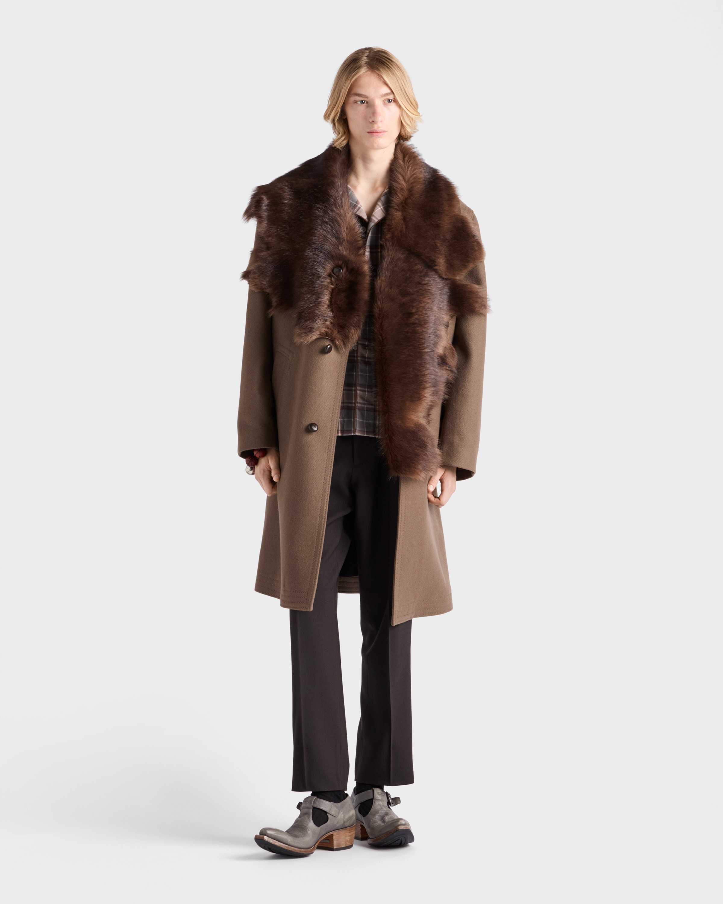 Wool coat with shearling collar - 2