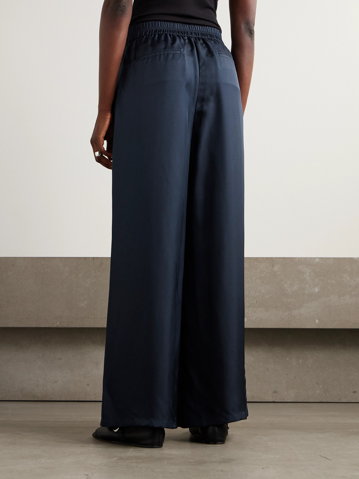 Silk-twill Wide-leg Pants - 3