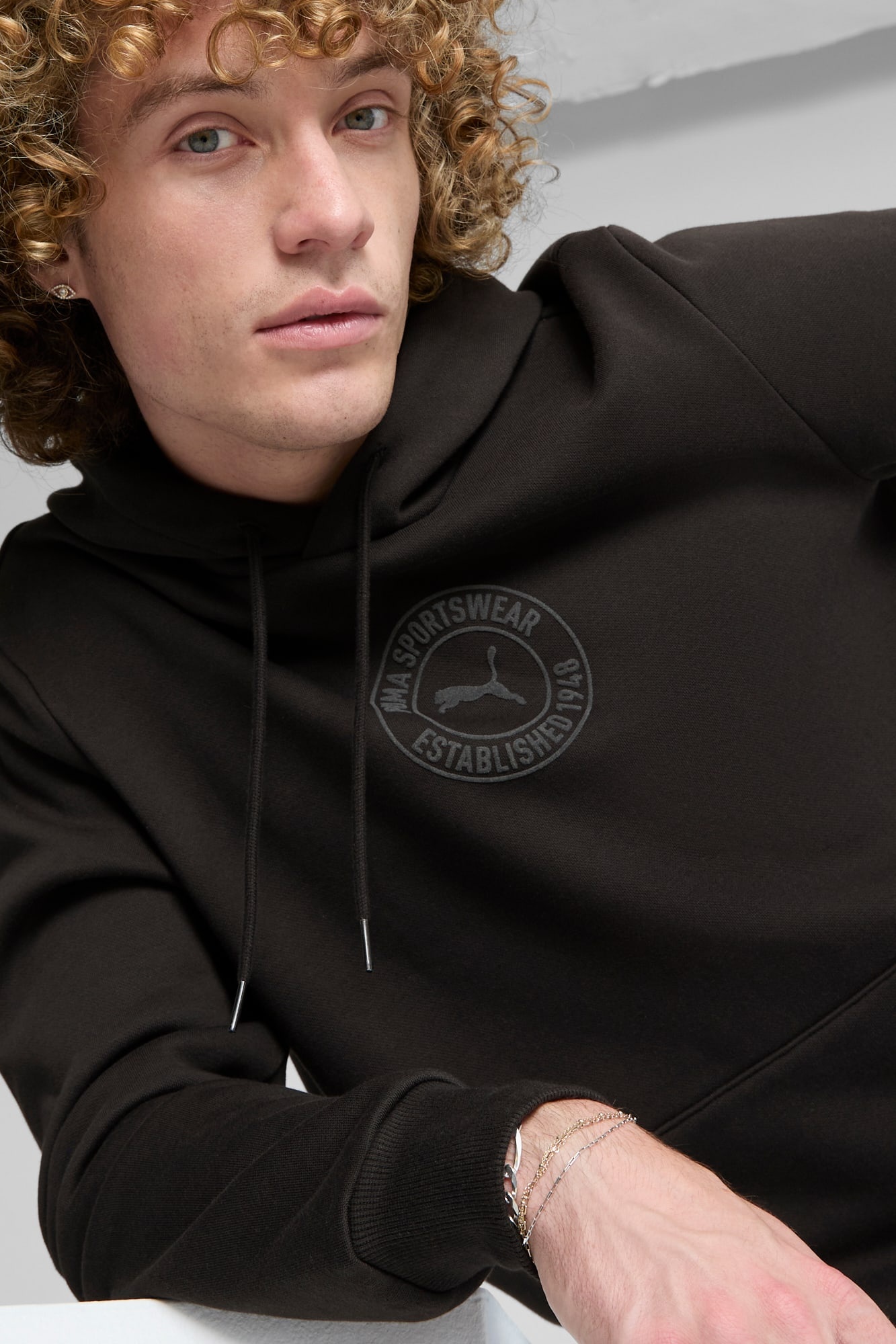 Tonal Logo Men's Hoodie - 4