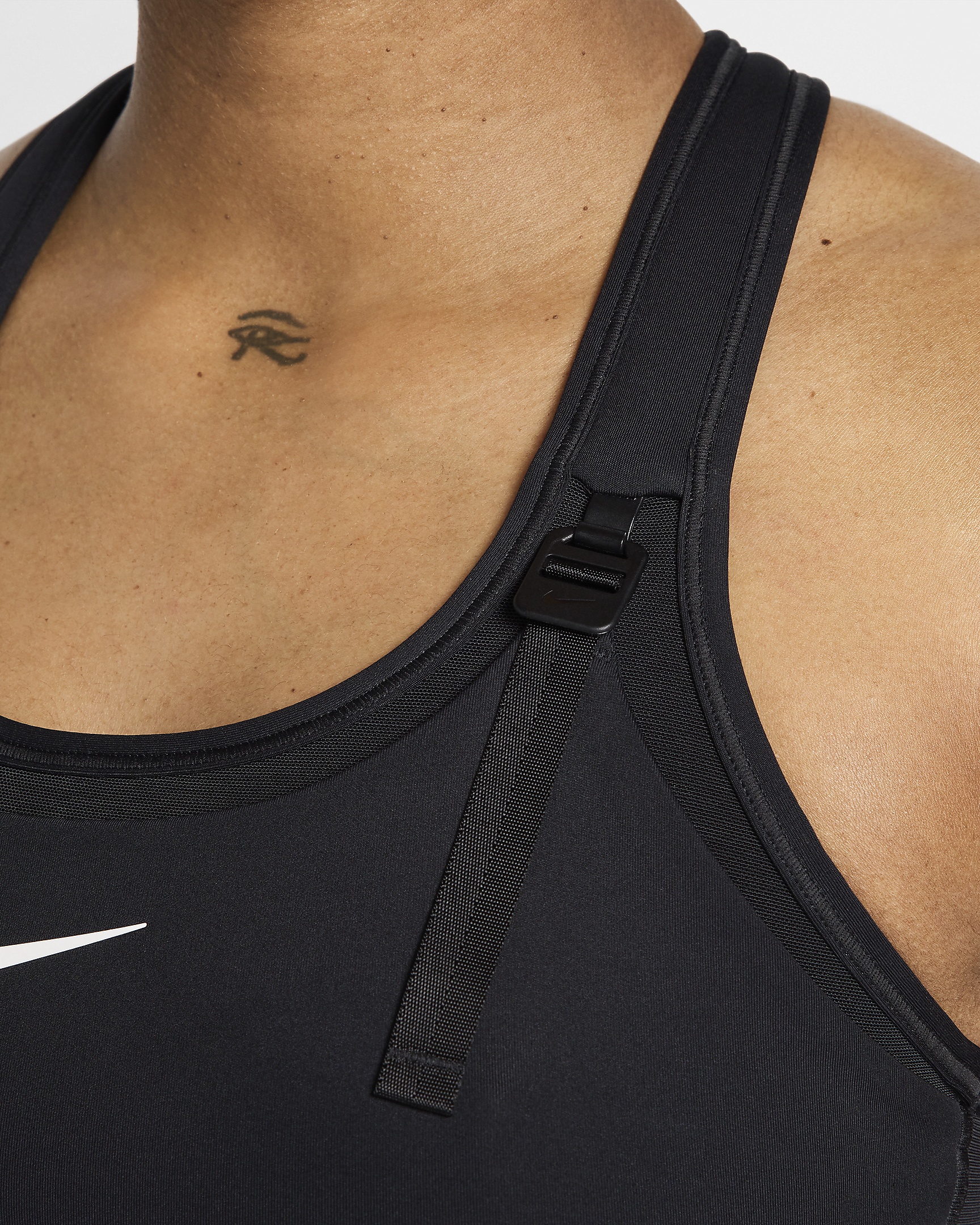 Nike (M) Swoosh Women's Nursing and Wearable Pump-Compatible Sports Bra (Maternity) - 5