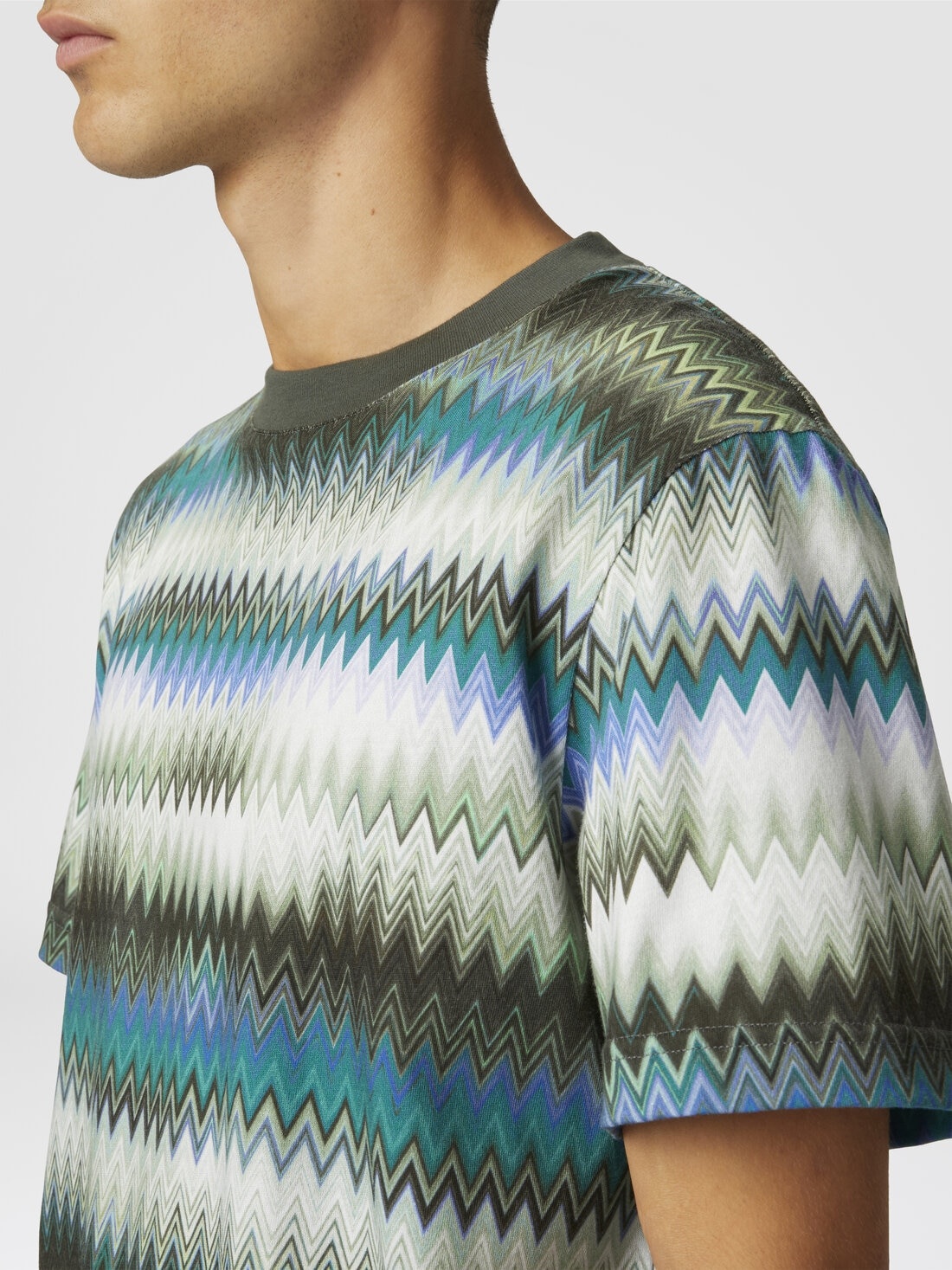 Cotton crewneck T-shirt with gradient micro zigzag print - 5