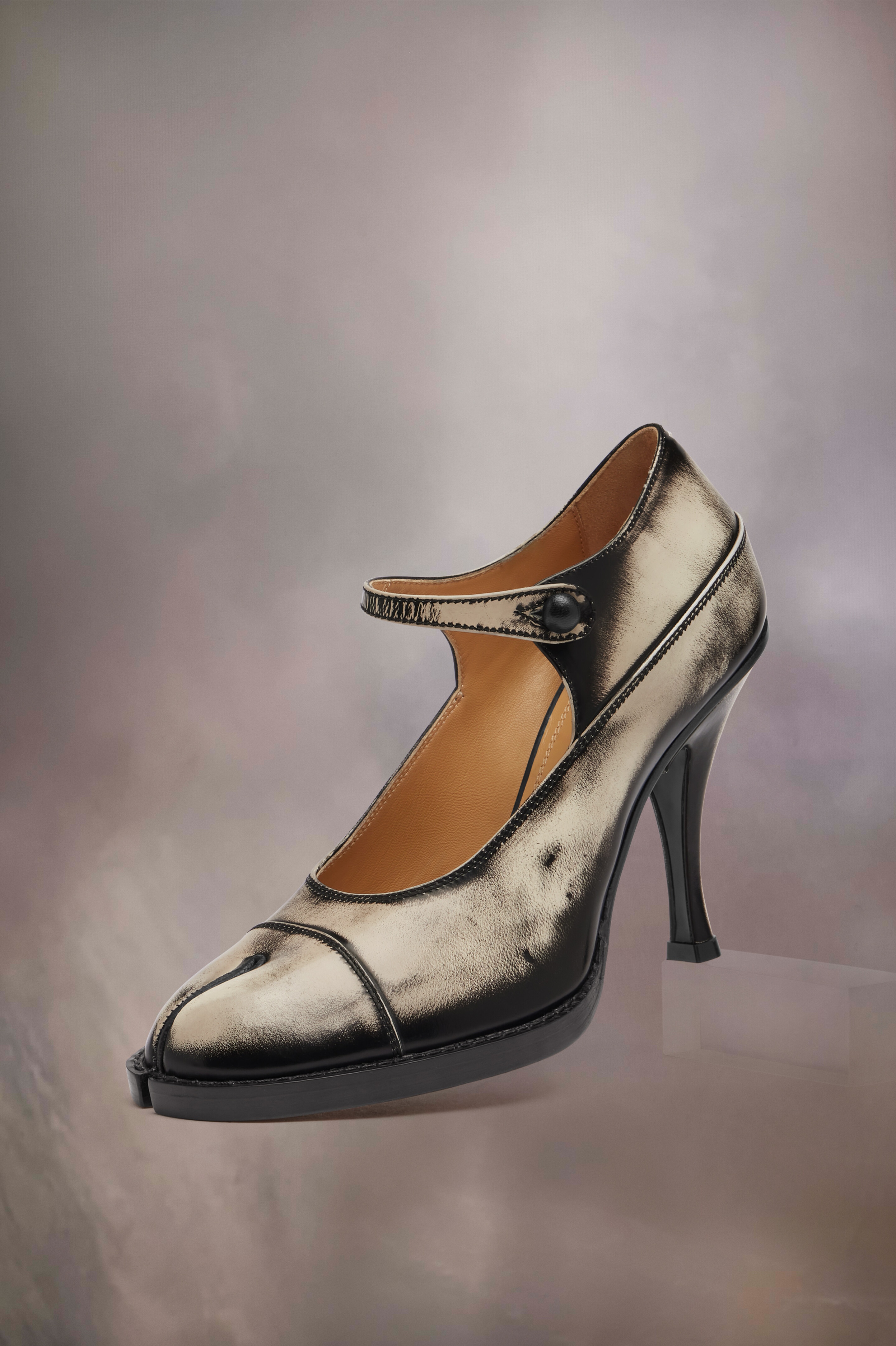 Tabi Bourgeoise Pump - 1