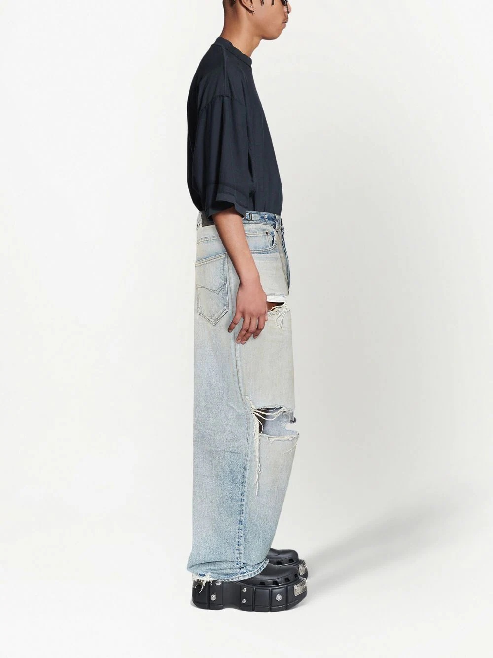 Destroyed loose-fit jeans - 4