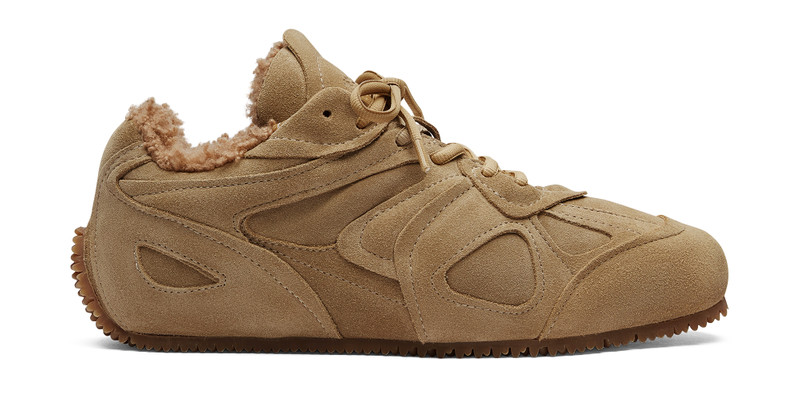Slow Shearling Runner 1
