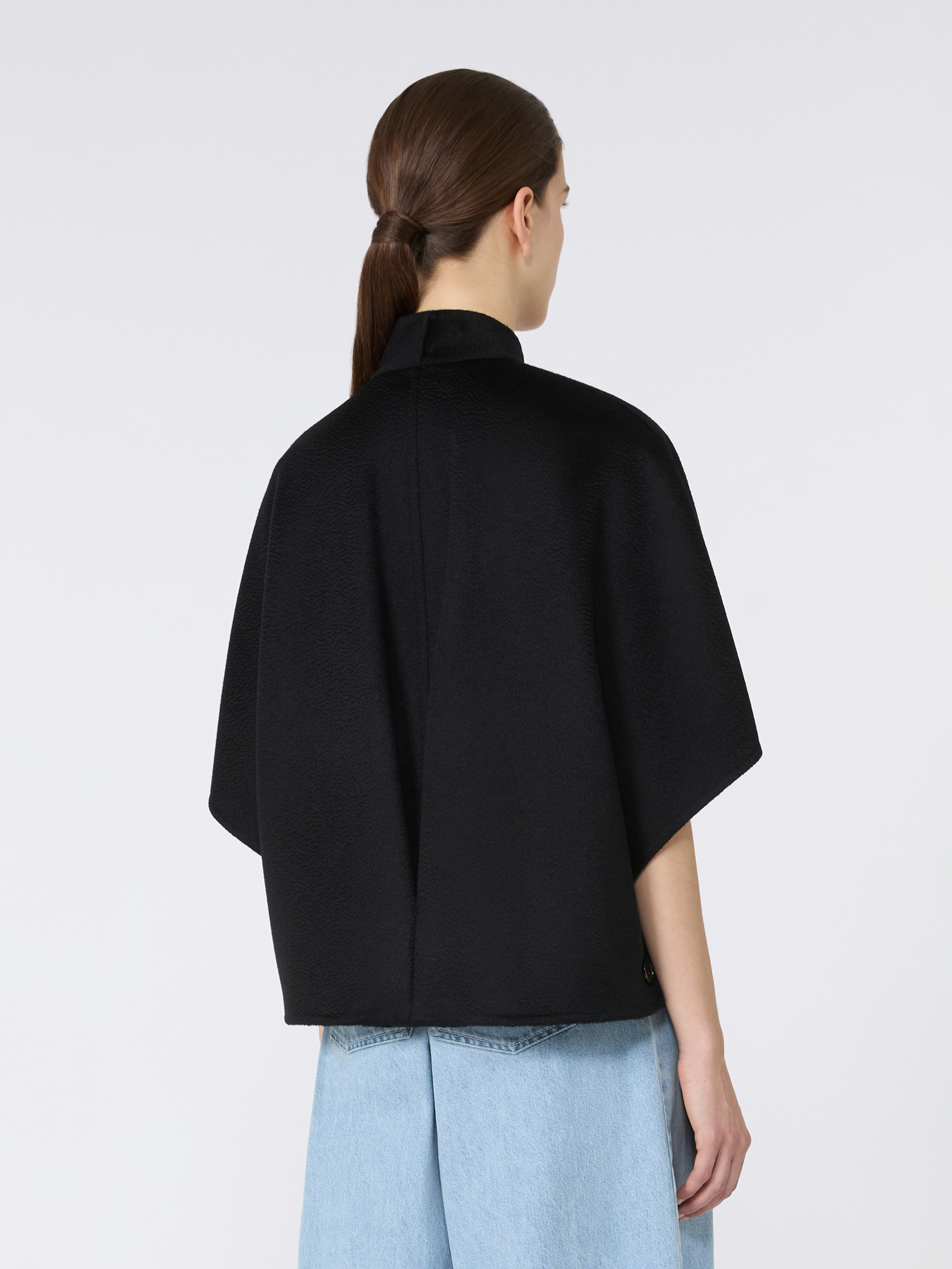 ANDALO Long cropped cape in cashmere drap - 4