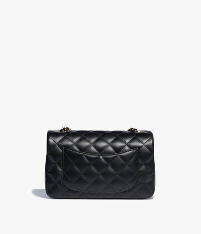 CHANEL Mini Flap Bag outlook