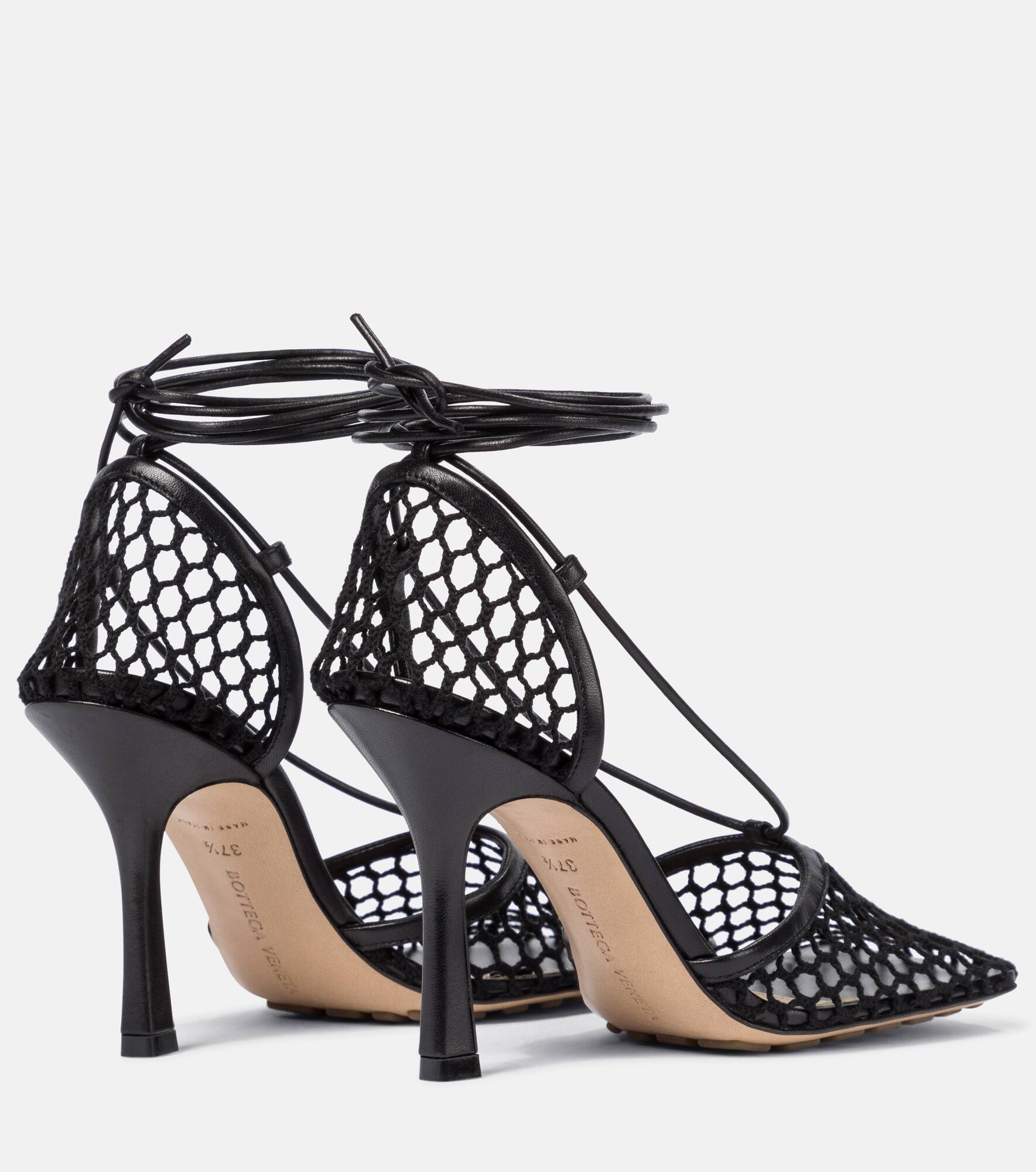 Stretch leather-trimmed mesh pumps - 2