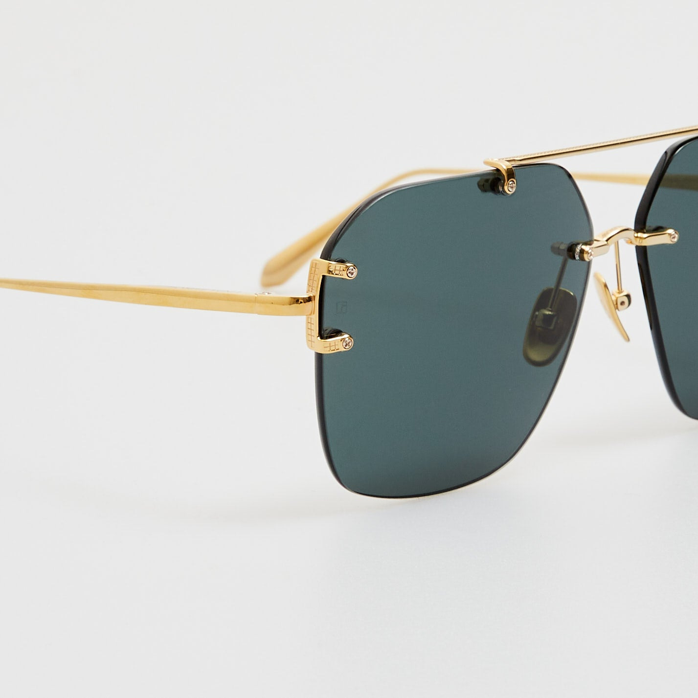 Reyner Sunglasses in Yellow Gold - 3