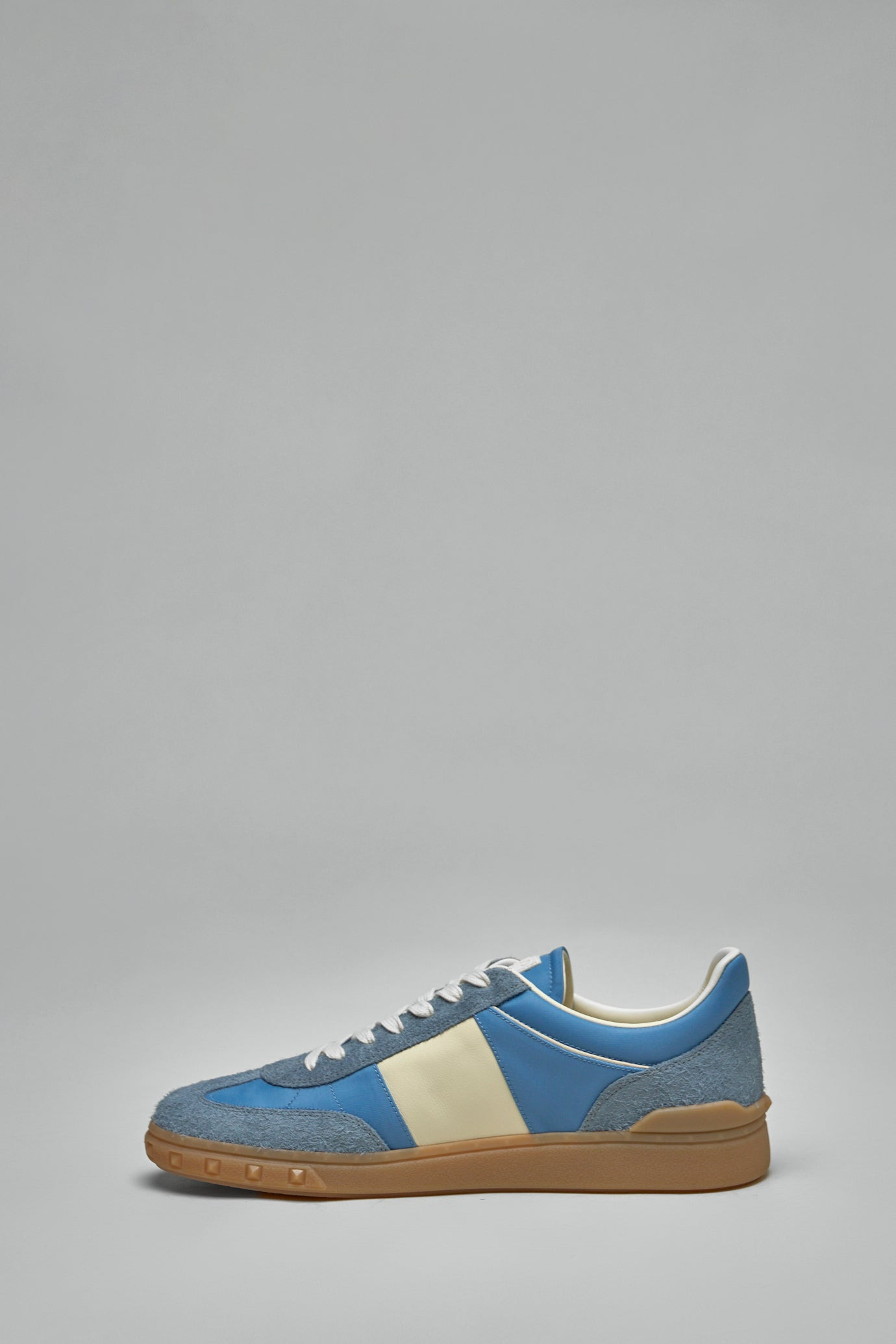 Upvillage Sneakers - 3