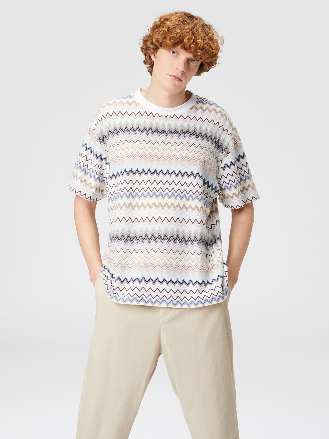 T-shirt with zig zag motif and back logo - 4