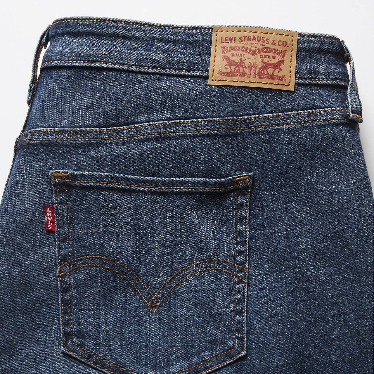 MID LENGTH WOMEN'S SHORTS (PLUS SIZE) - 5