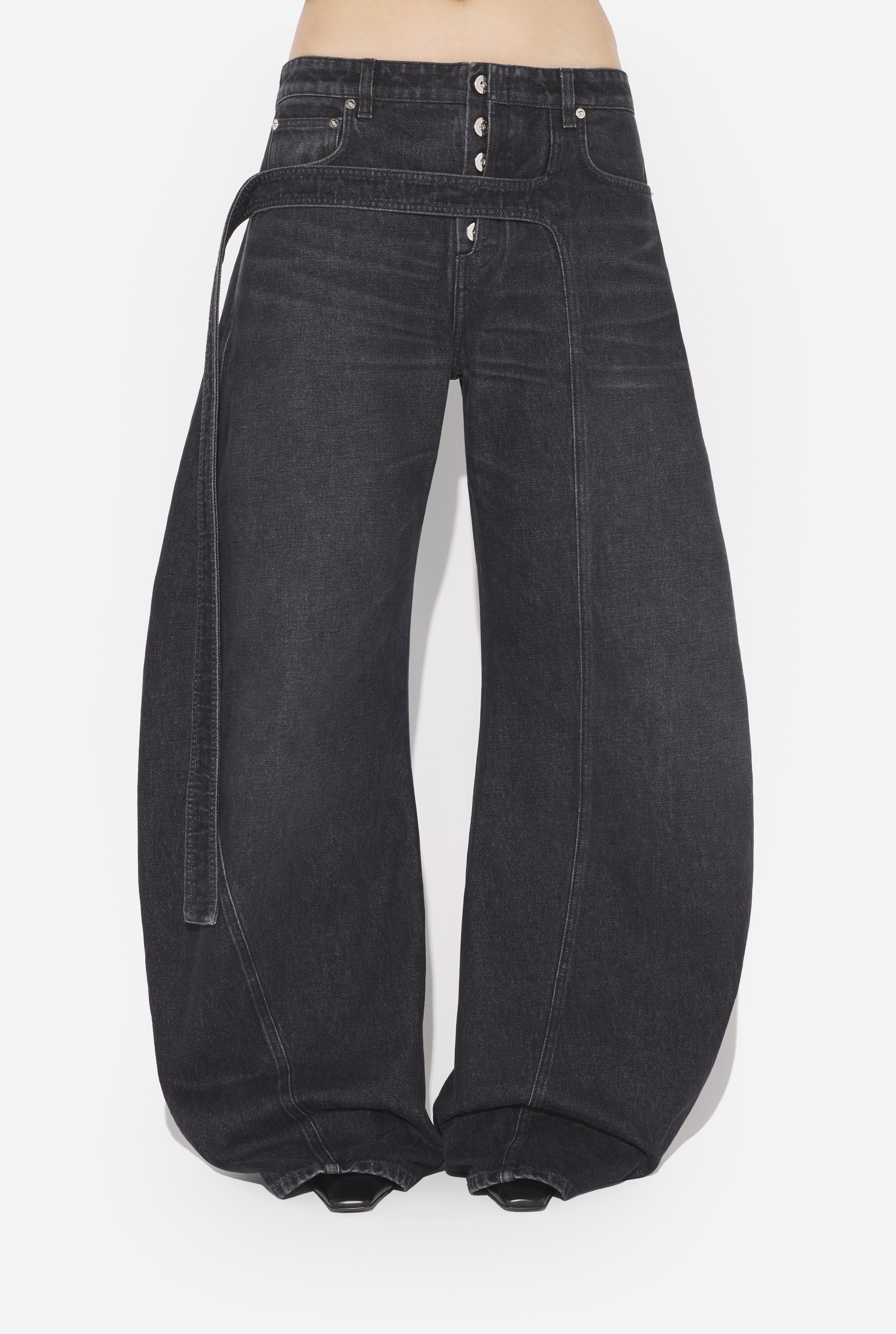 THE BLACK DENIM STRAP JEANS - 3