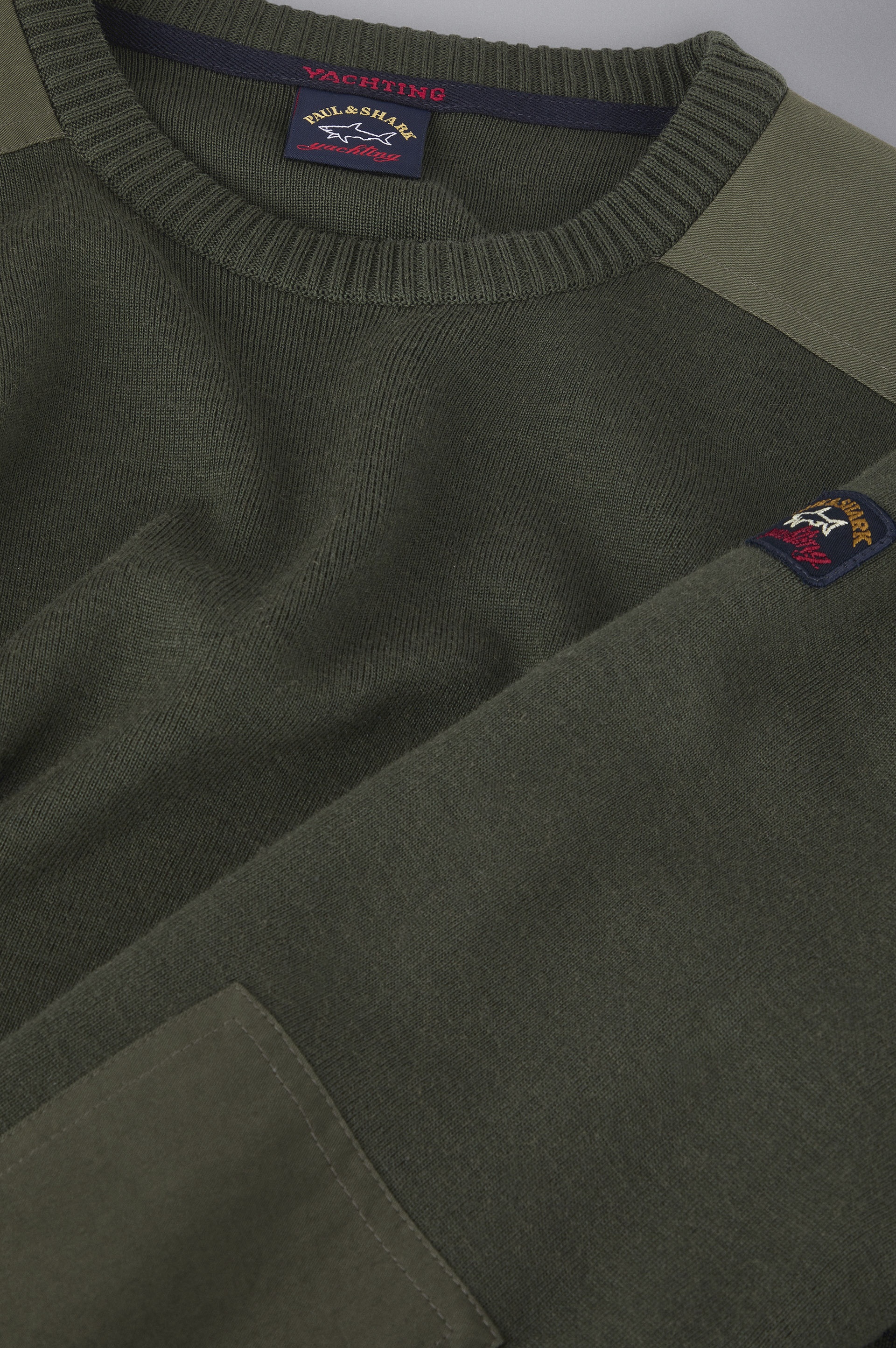 WOOL CREW NECK WITH ICONIC BADGE - 5