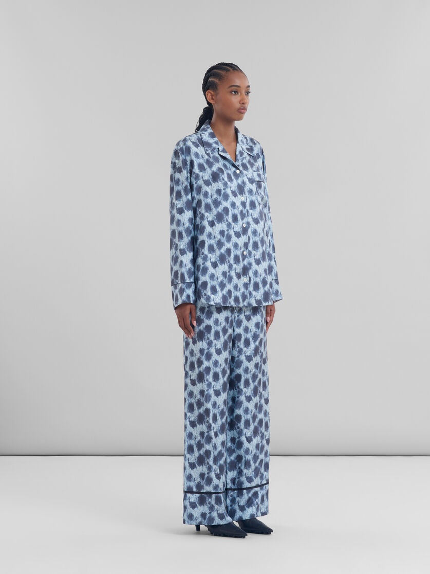 LIGHT BLUE SILK PALAZZO TROUSERS WITH CRAYON LEOPARD PRINT - 5