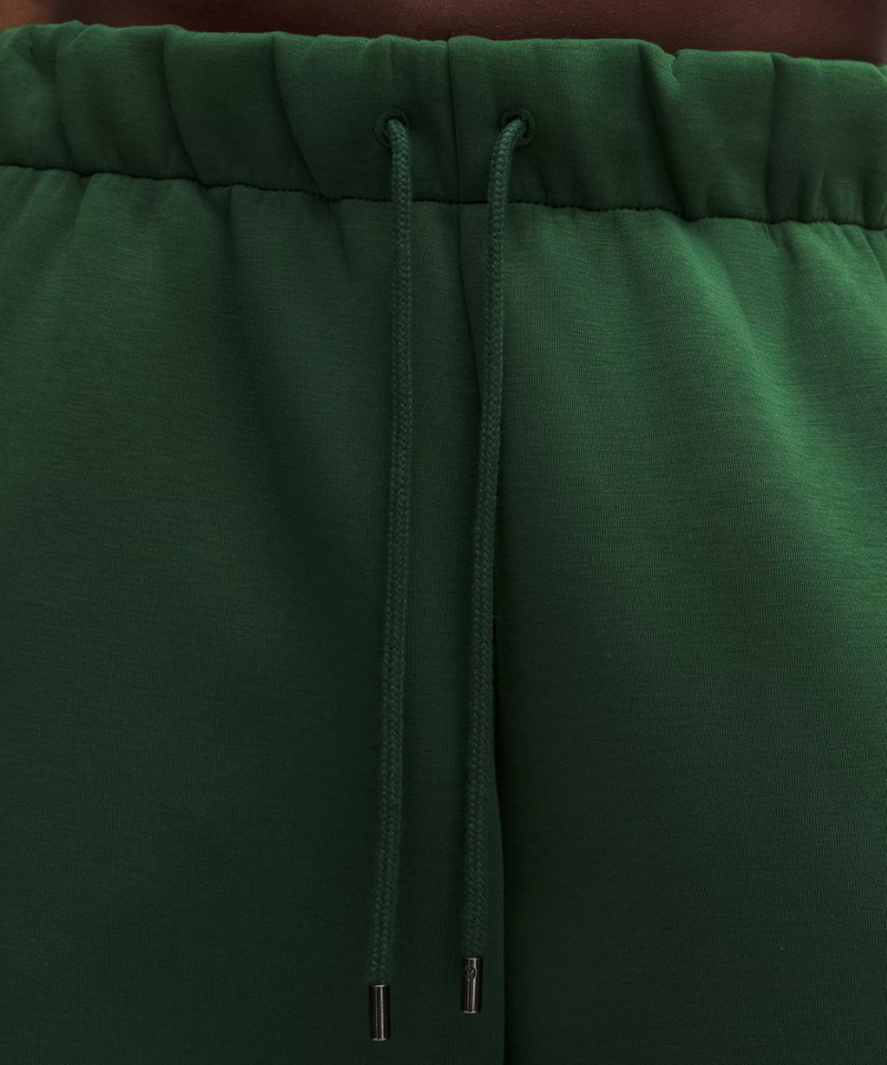 Sleek Spacer Barrel Leg Pant 4