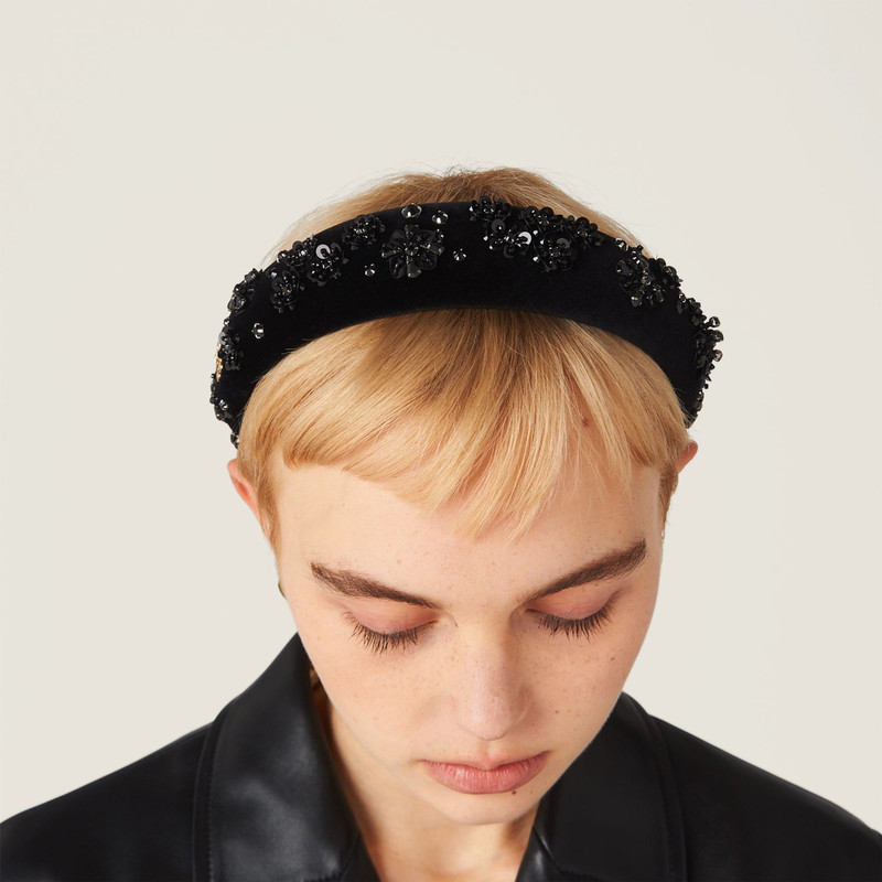 Velvet headband 1