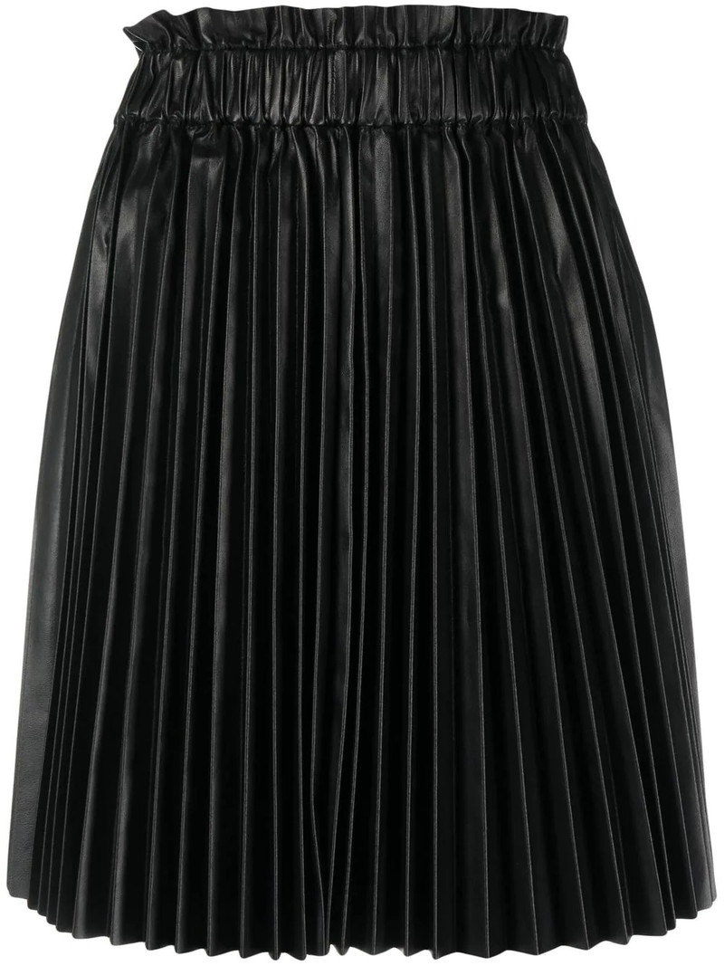 high-waisted skirt 1