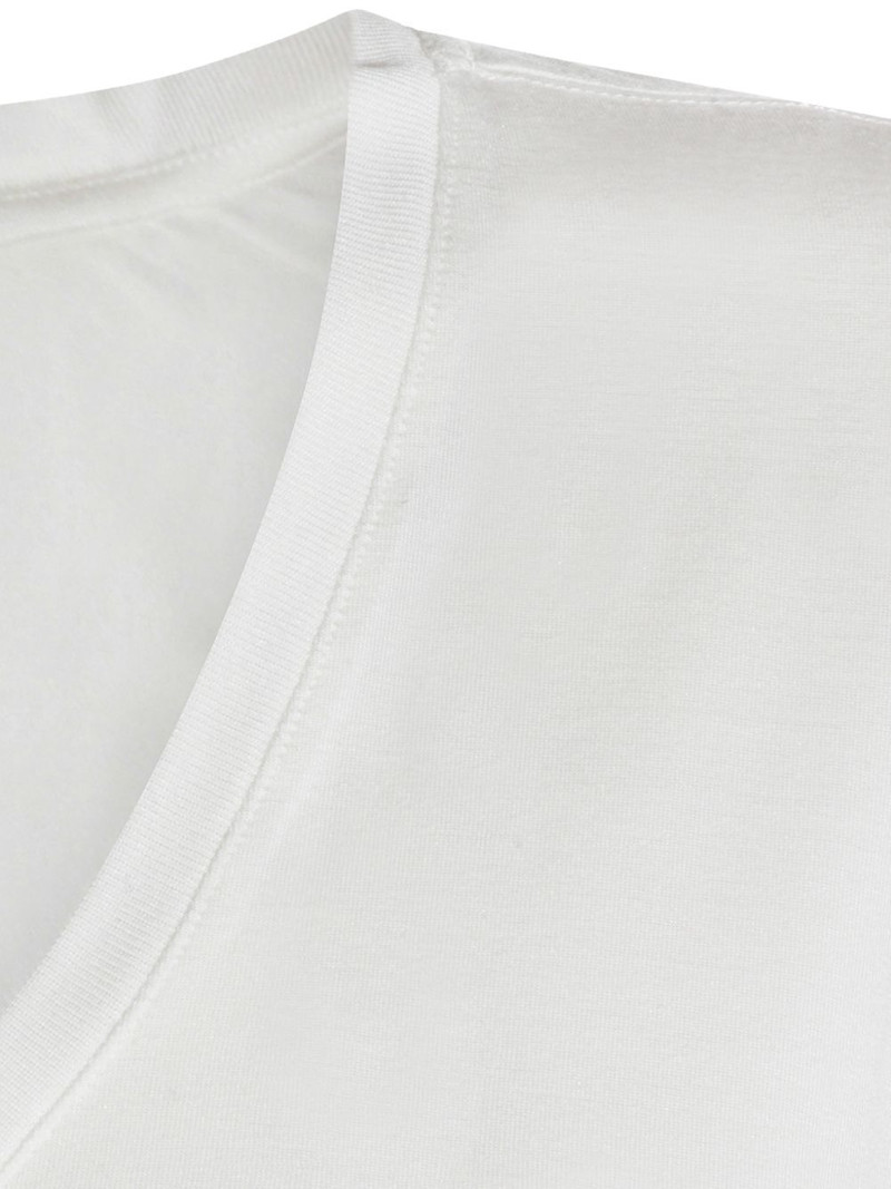 V-neck T-shirt 3