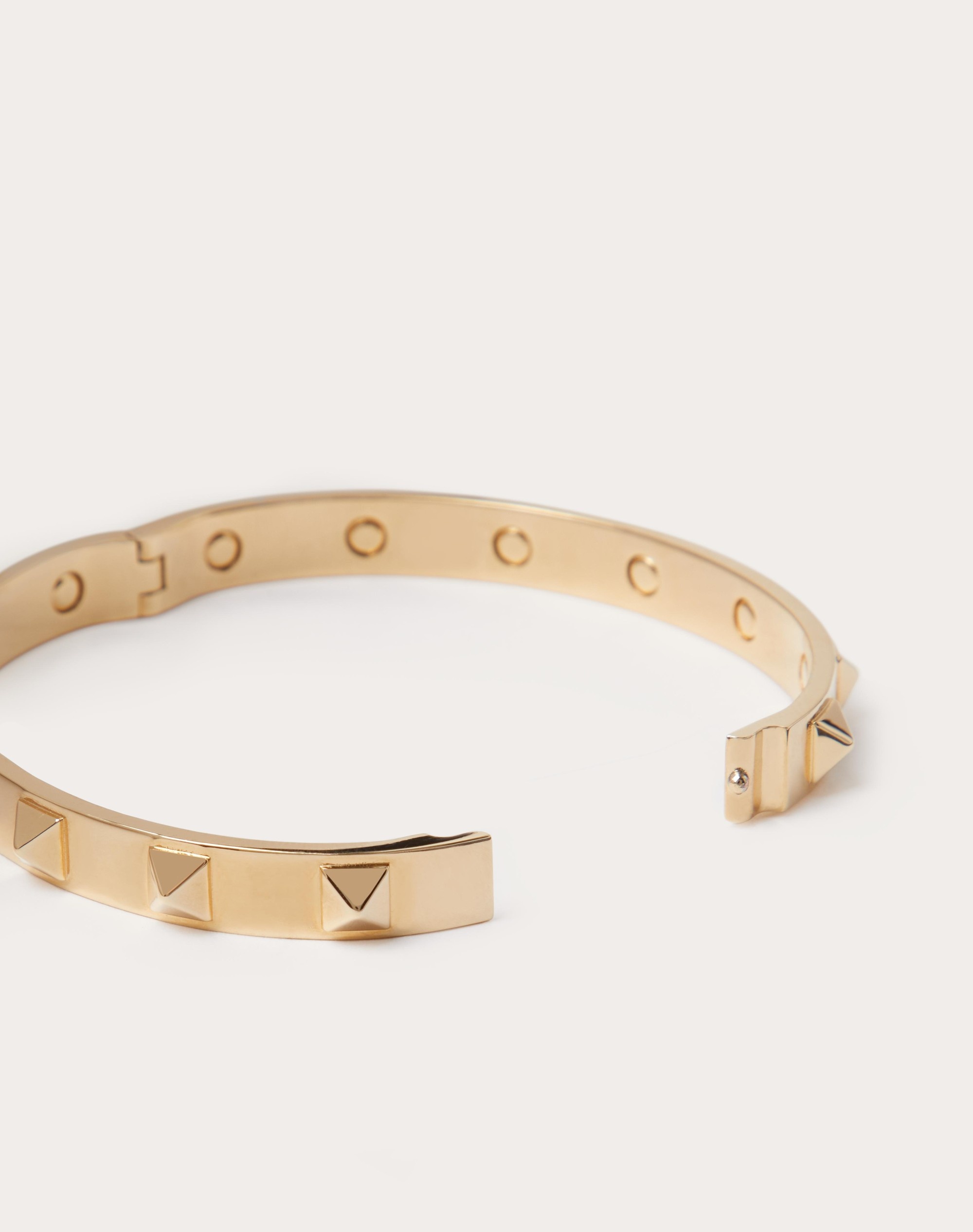 ROCKSTUD METAL BANGLE - 4