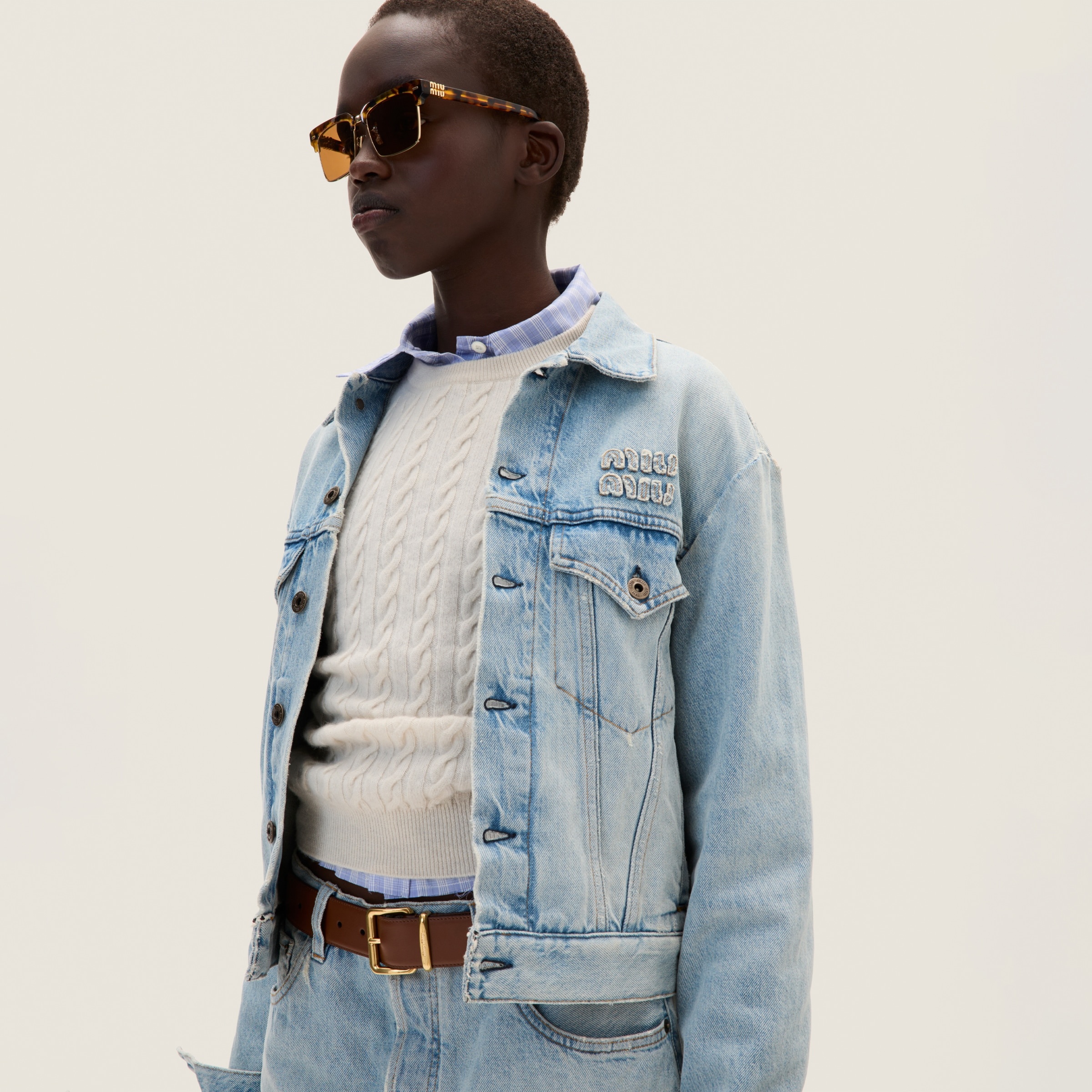 Denim jacket with embroidered logo - 2
