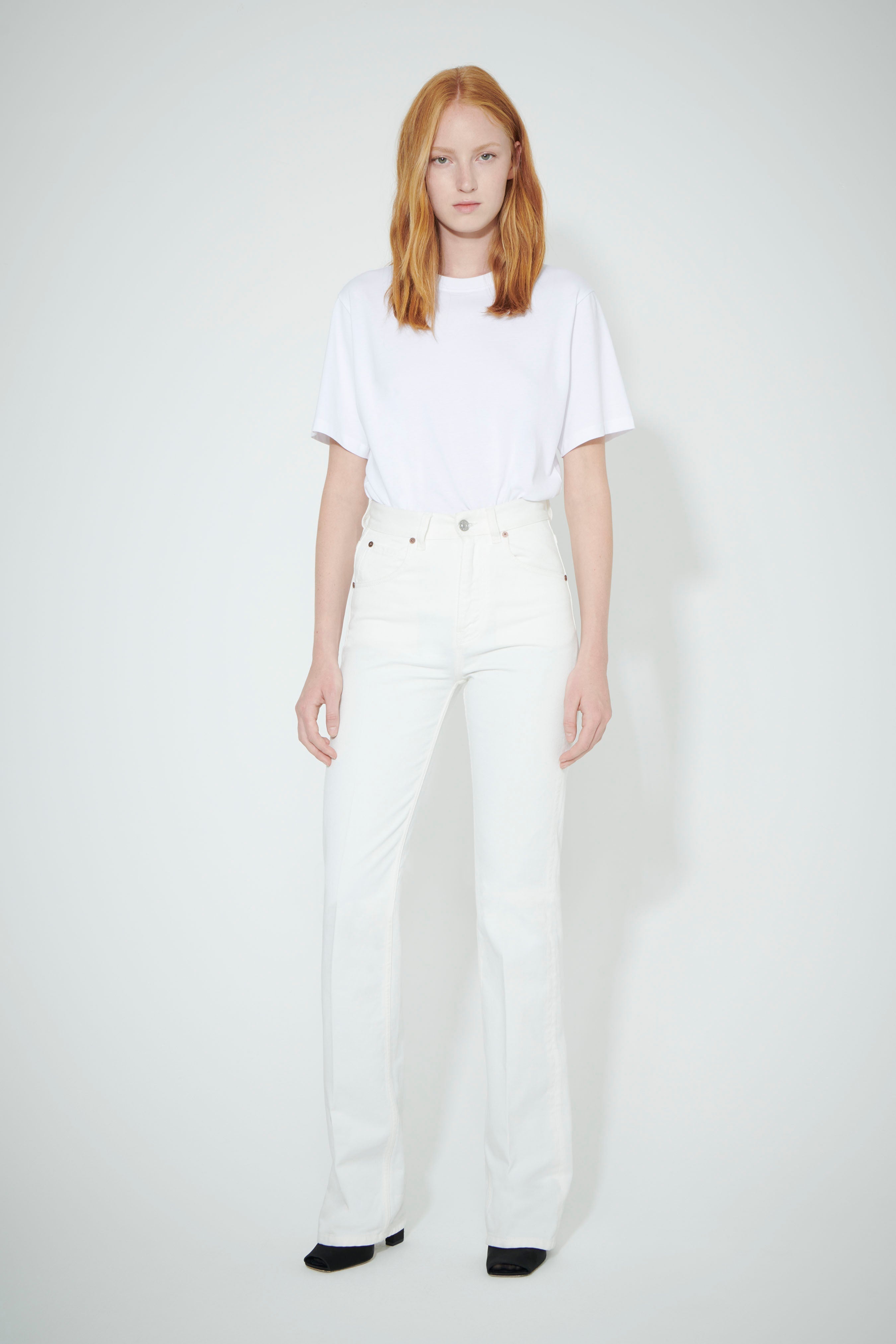 Julia High Waisted Straight Leg Jean in Off-White - 2