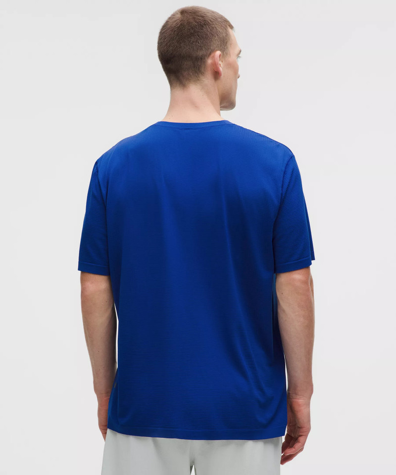 Metal Vent Tech Relaxed-Fit Short-Sleeve Shirt 3