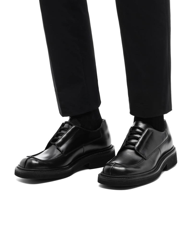 Derby lace-up shoes with leather apron 5