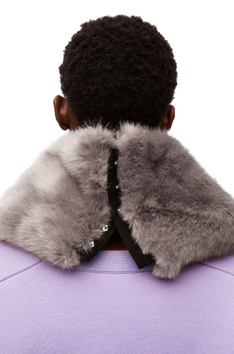 Collar in fake fur 3