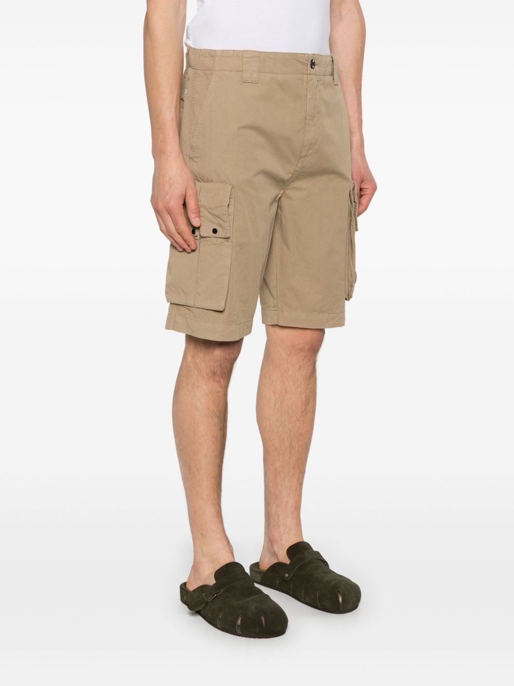 Lens-detail cargo shorts - 3