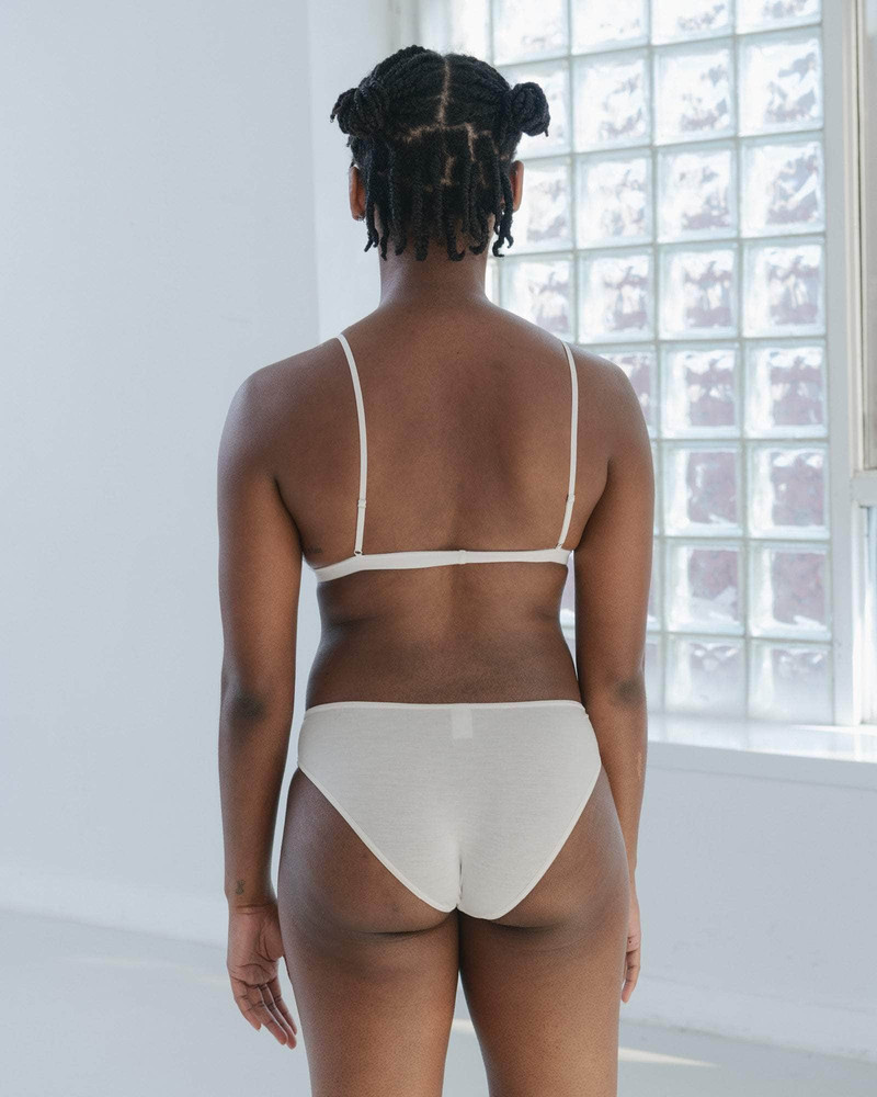 BASERANGE Mississippi Bra - Bamboo Lyocell outlook