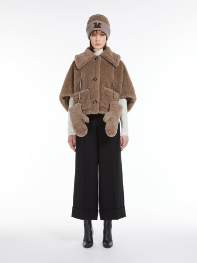 Max Mara TERZO4 Teddy fabric boxy cape outlook