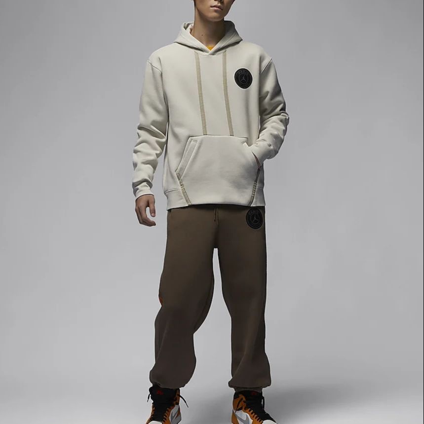Air Jordan Paris Saint-Germain Logo Hoodie 'Light Bone Black' DZ2924-072 - 3