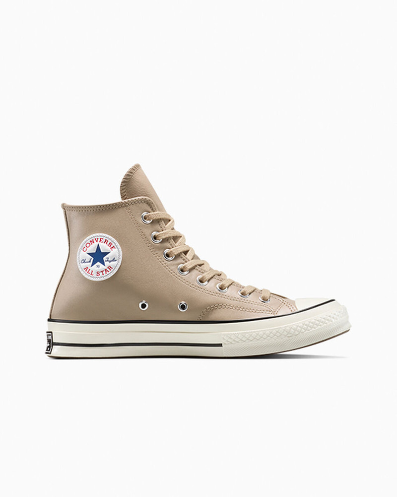 Chuck 70 Leather 1