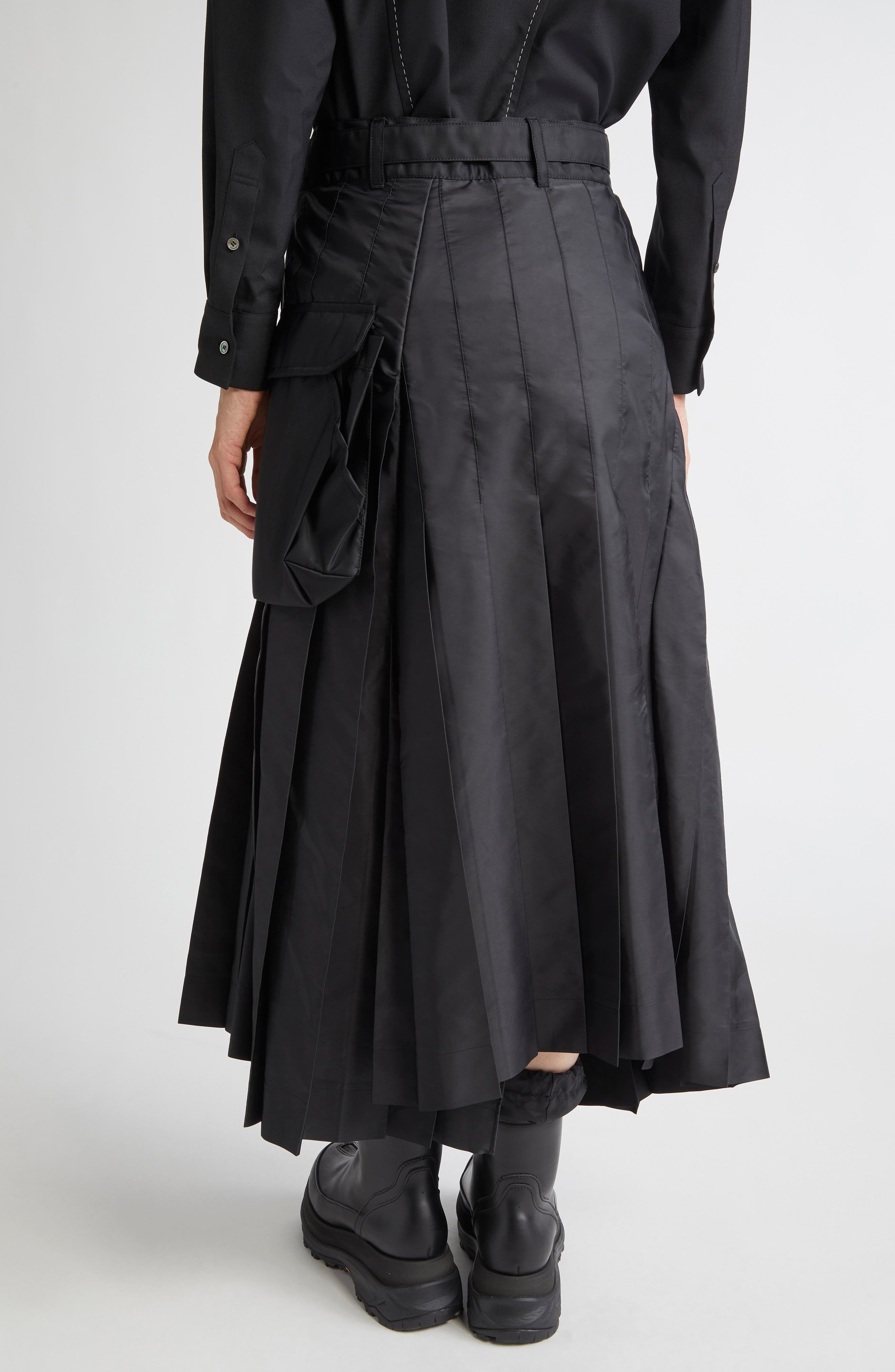 Sacai Belted Pleated Midi Skirt in Black at Nordstrom - 3