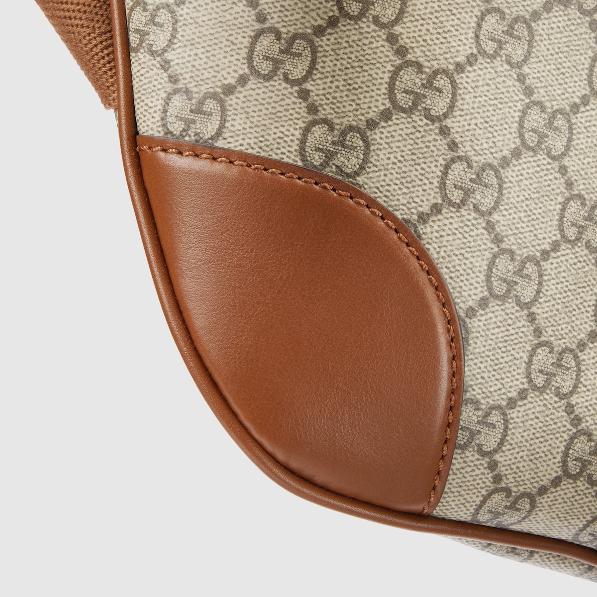 GG Emblem medium belt bag - 7