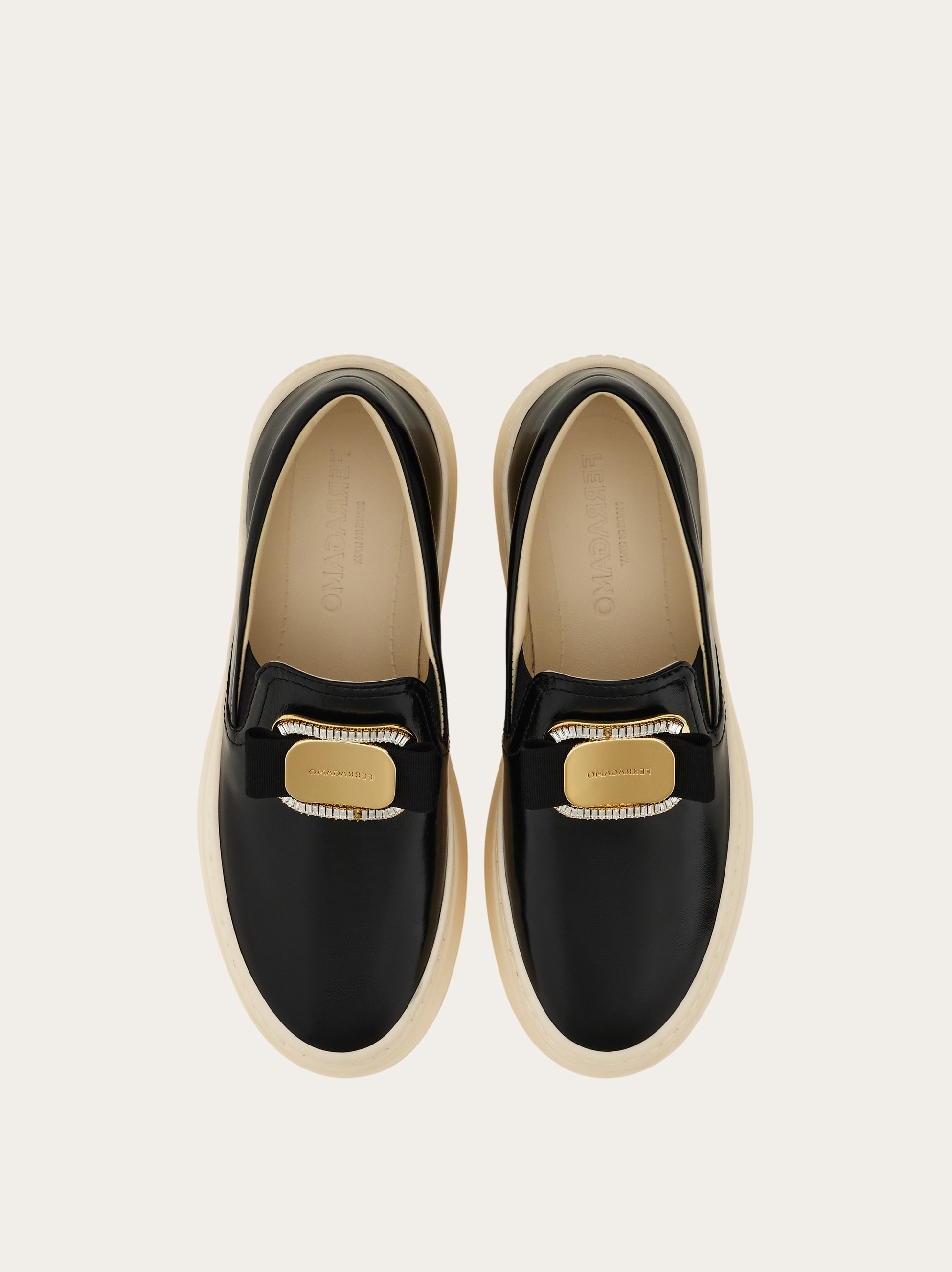 New Vara plate slip on with crystals - 2