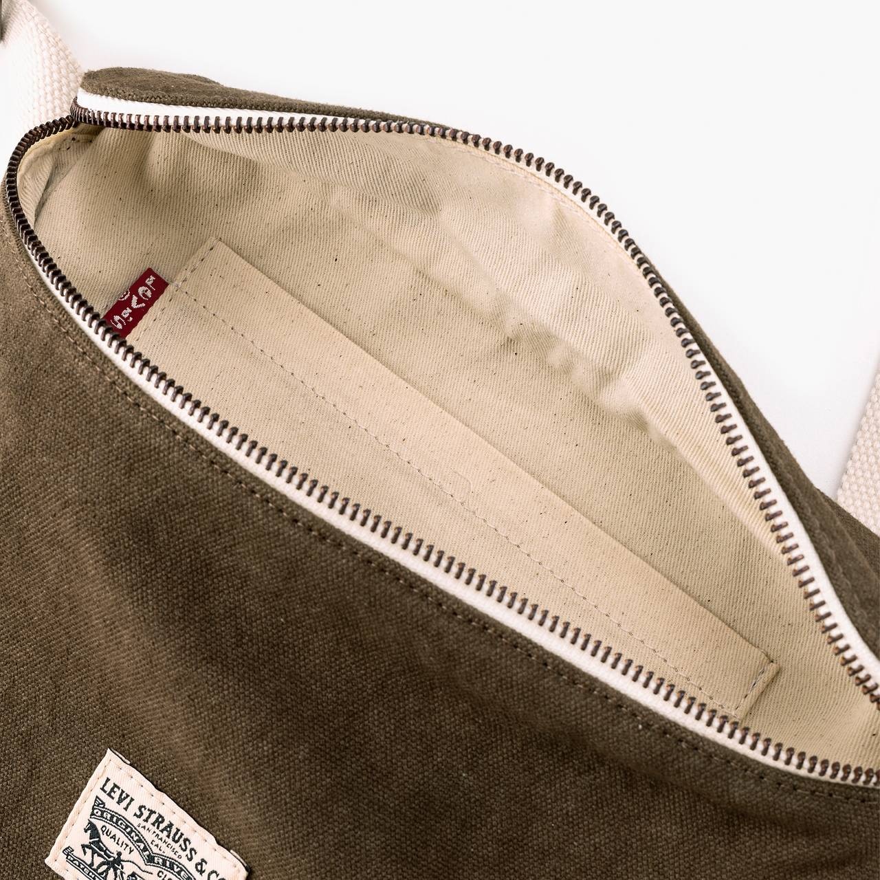 DEVON CROSSBODY BAG - 3