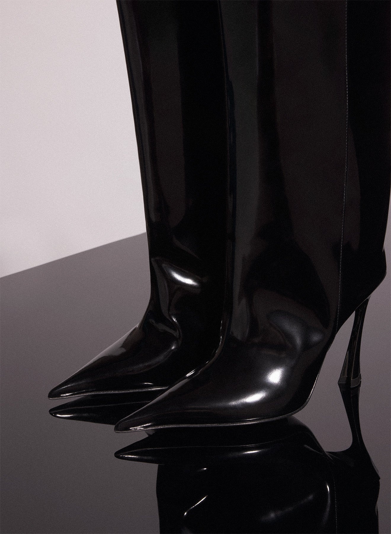 black shiny leather fang 95 boots - 4