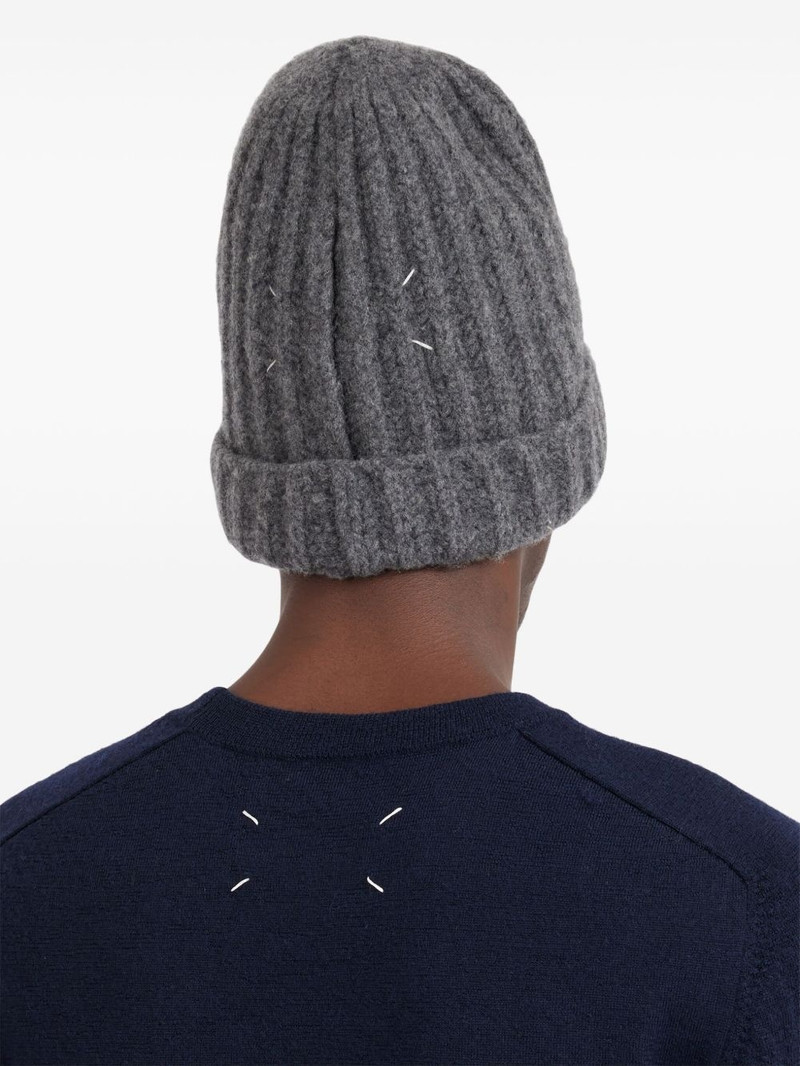 Four Stitch beanie 4