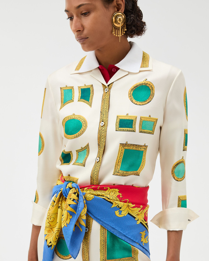 VERSACE Printed Silk Twill Scarf 90 cm outlook