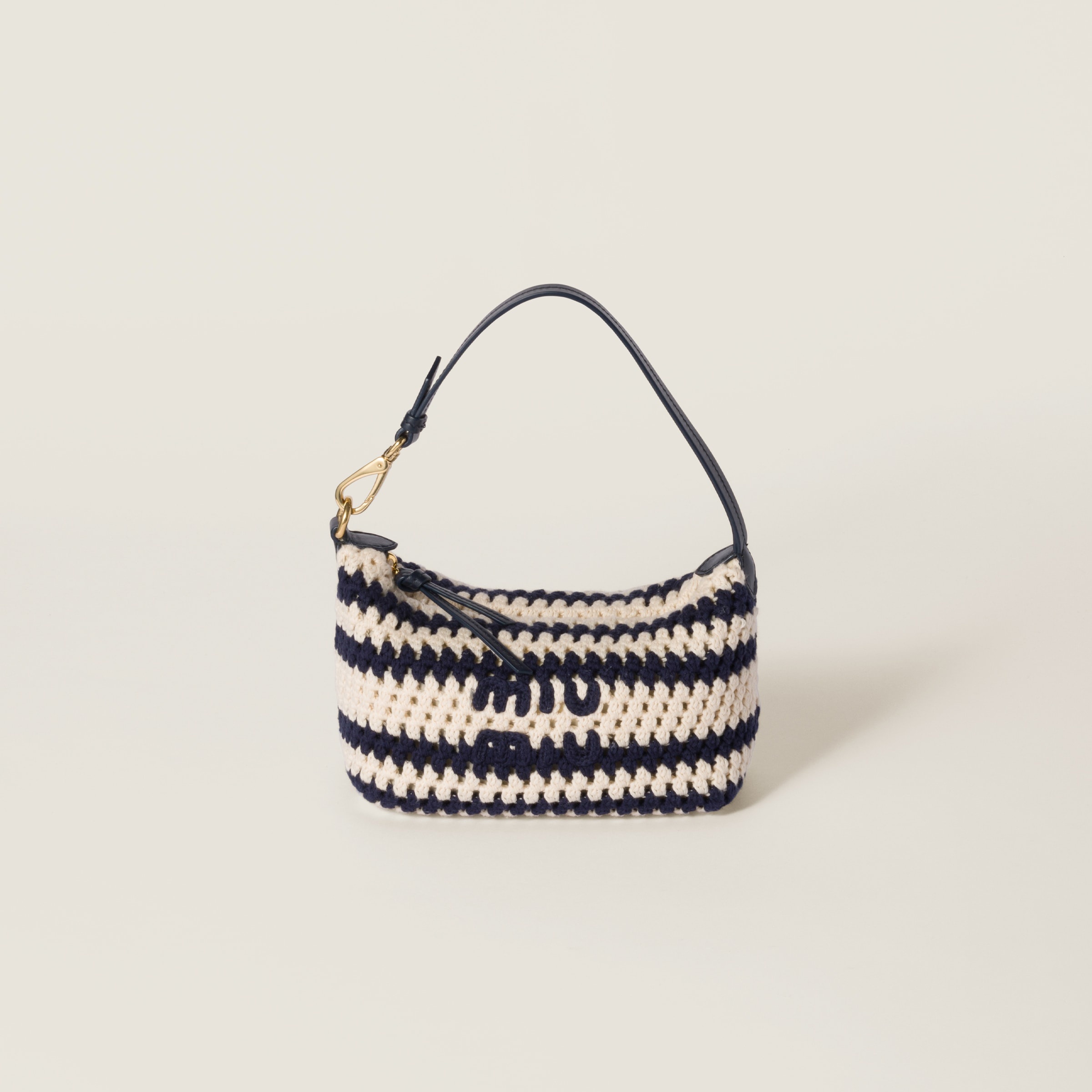 Crochet pouch - 1